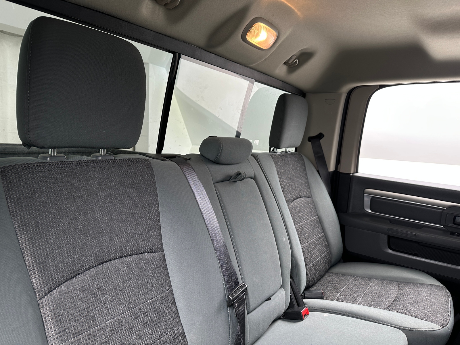 Thumbnail: 2020 RAM 1500 Classic - 6