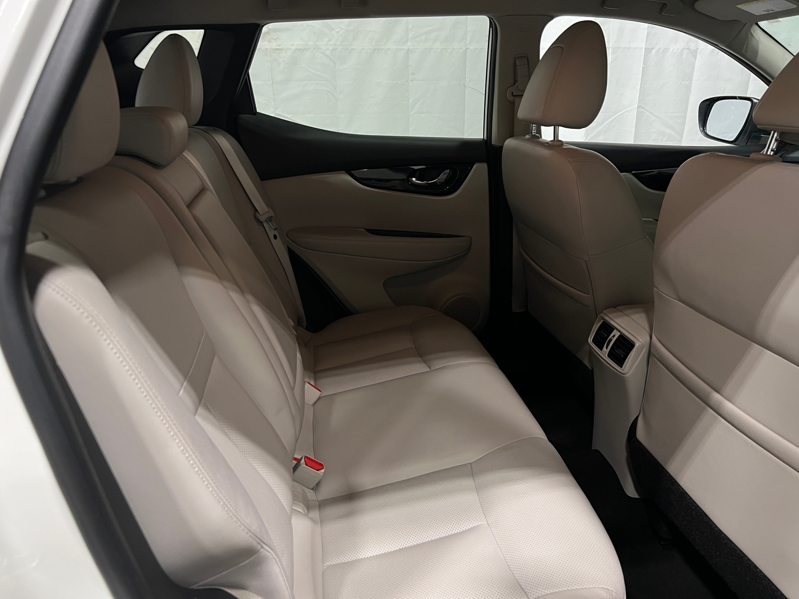 Thumbnail: 2018 Nissan Rogue Sport - 5