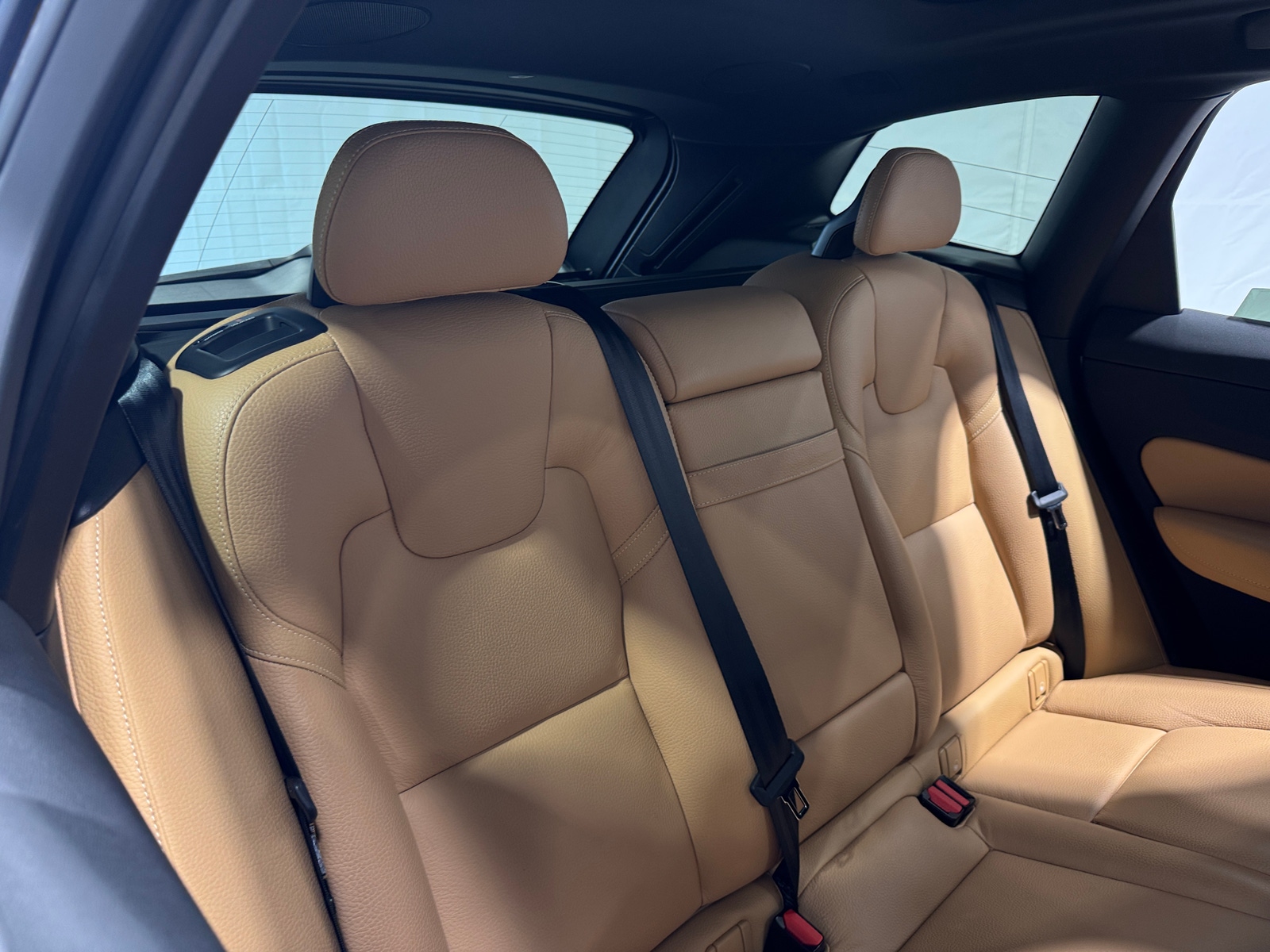 Thumbnail: 2019 Volvo XC60 - 5