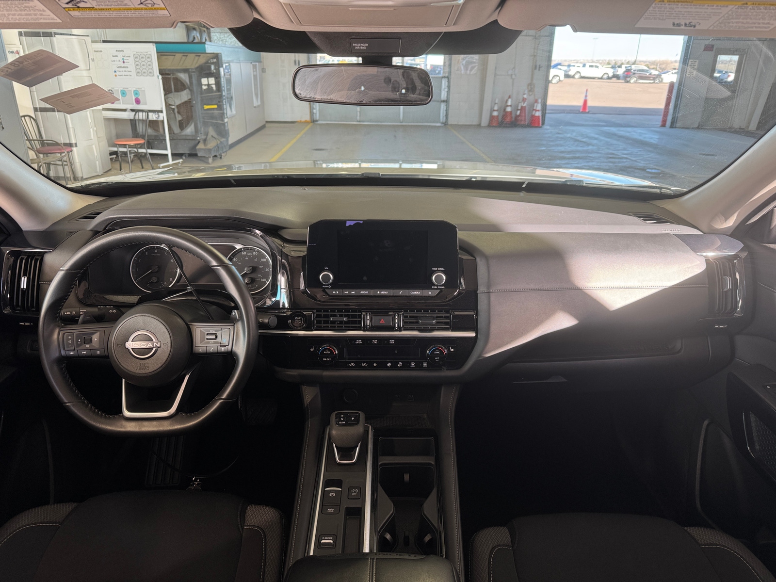 Thumbnail: 2025 Nissan Pathfinder - 3