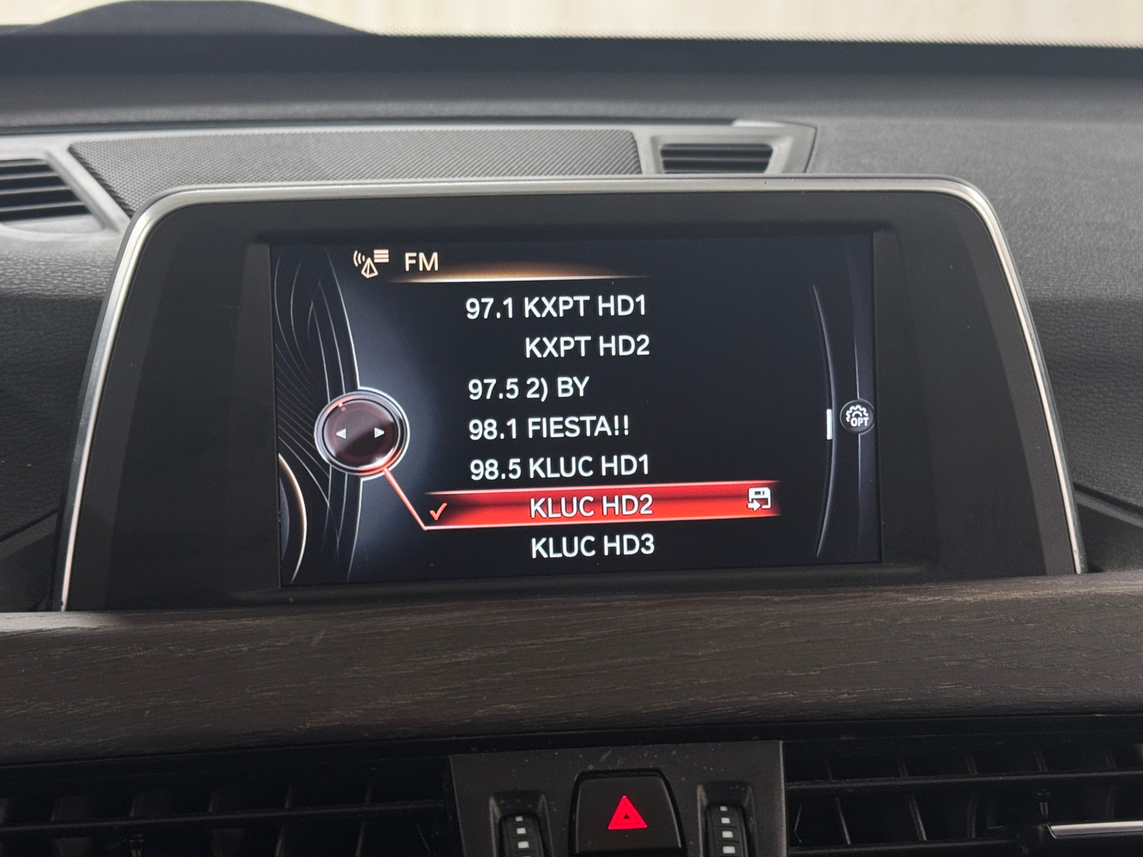 Thumbnail: 2016 BMW X1 - 3