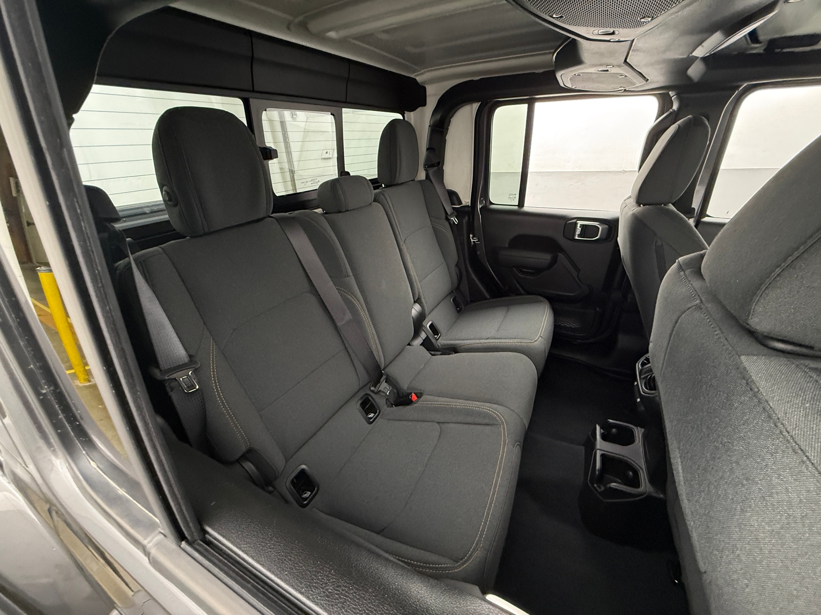 Thumbnail: 2025 Jeep Gladiator - 6