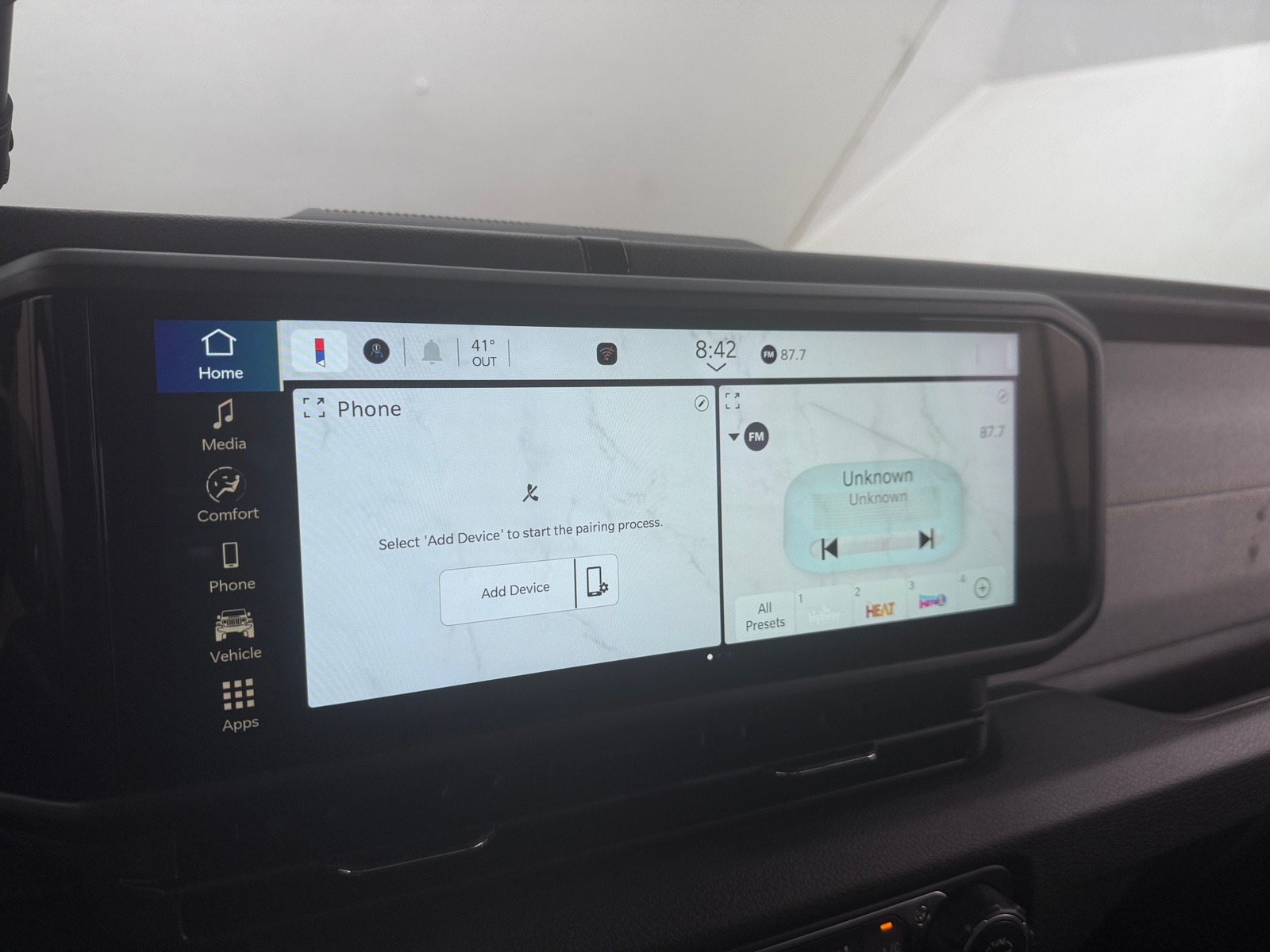 Thumbnail: 2025 Jeep Gladiator - 4