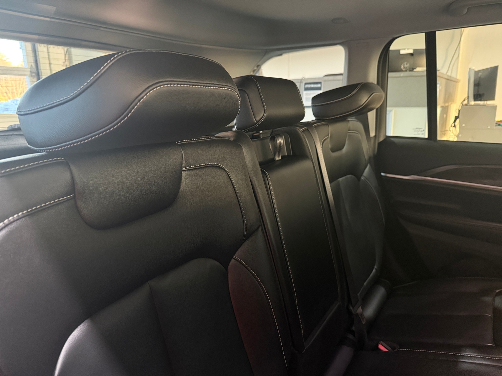 Thumbnail: 2022 Jeep Grand Cherokee - 5