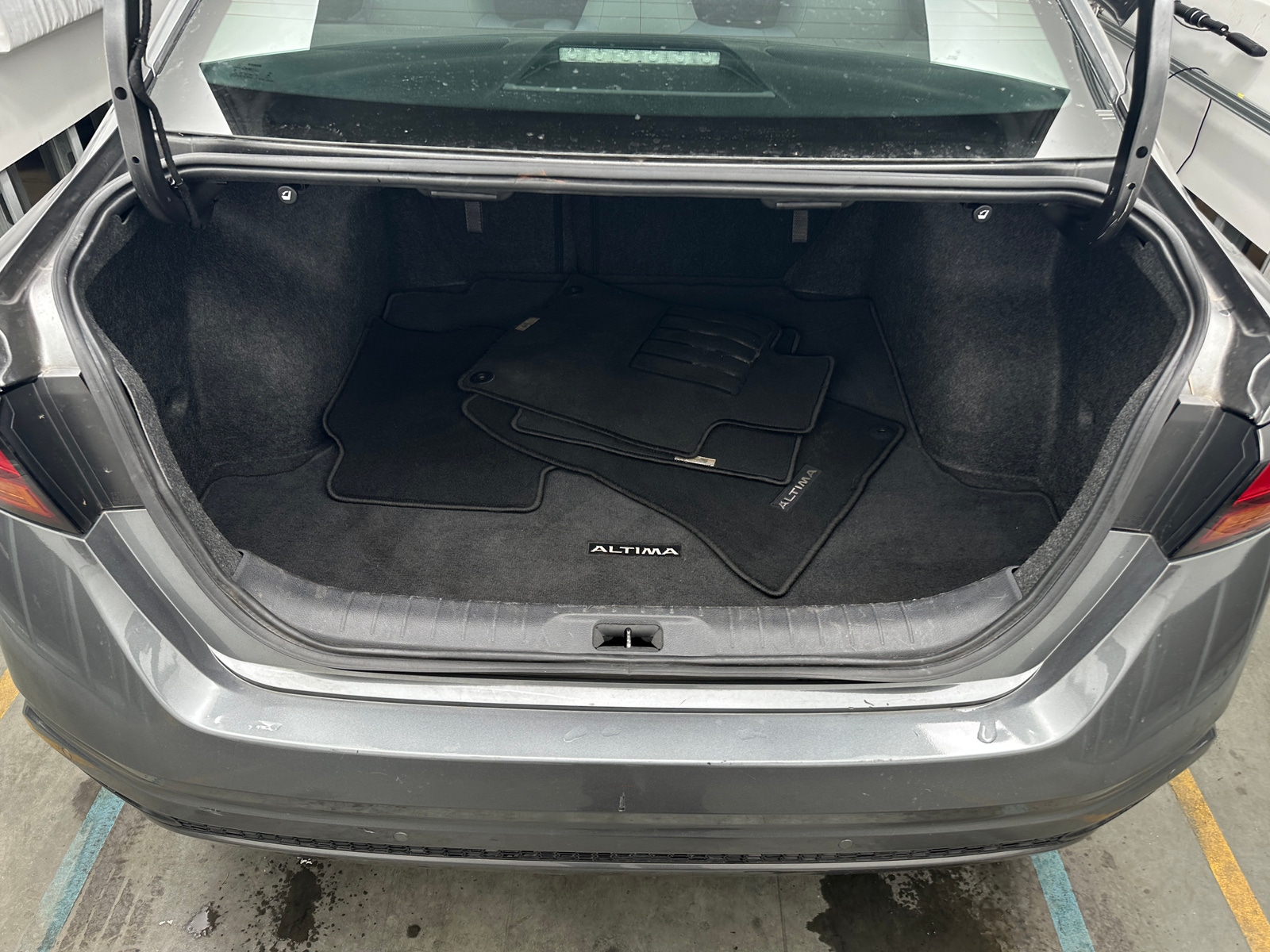 Thumbnail: 2023 Nissan Altima - 7