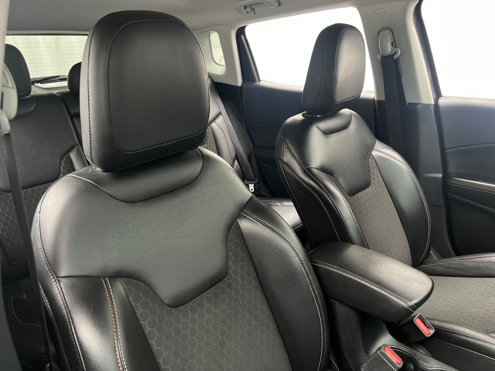 Thumbnail: 2018 Jeep Compass - 2