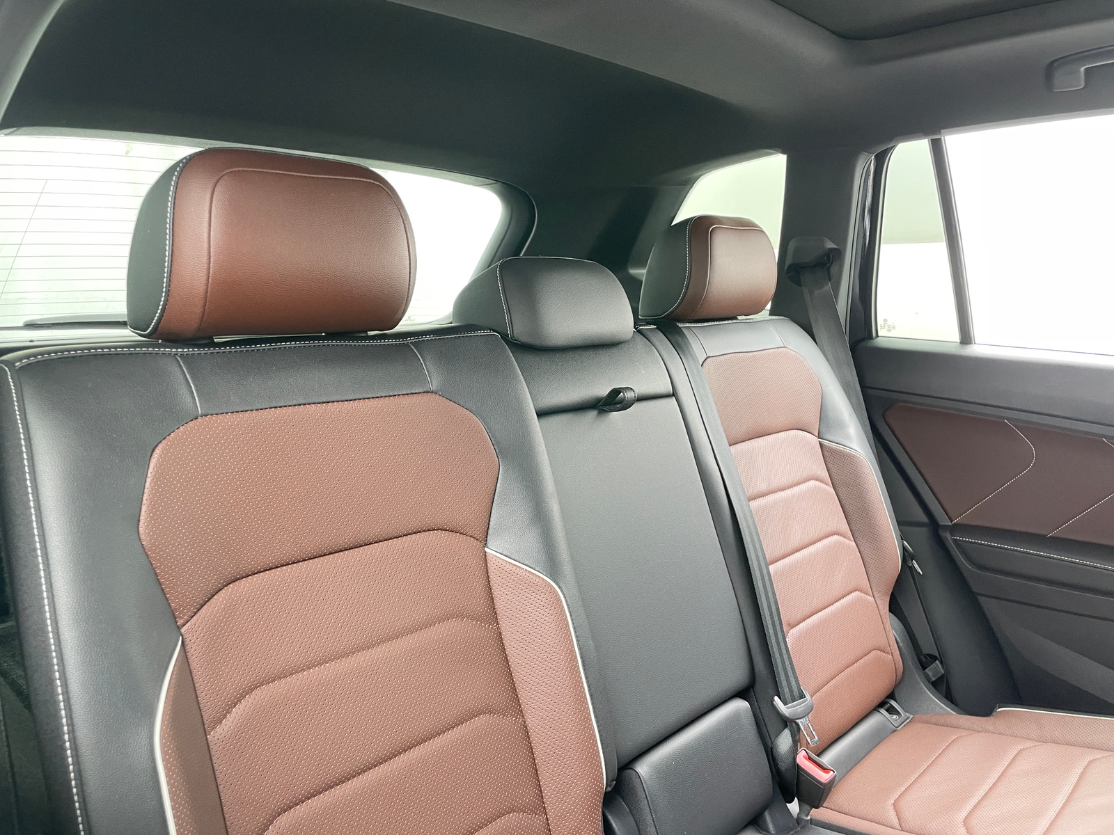 Thumbnail: 2024 Volkswagen Tiguan - 5