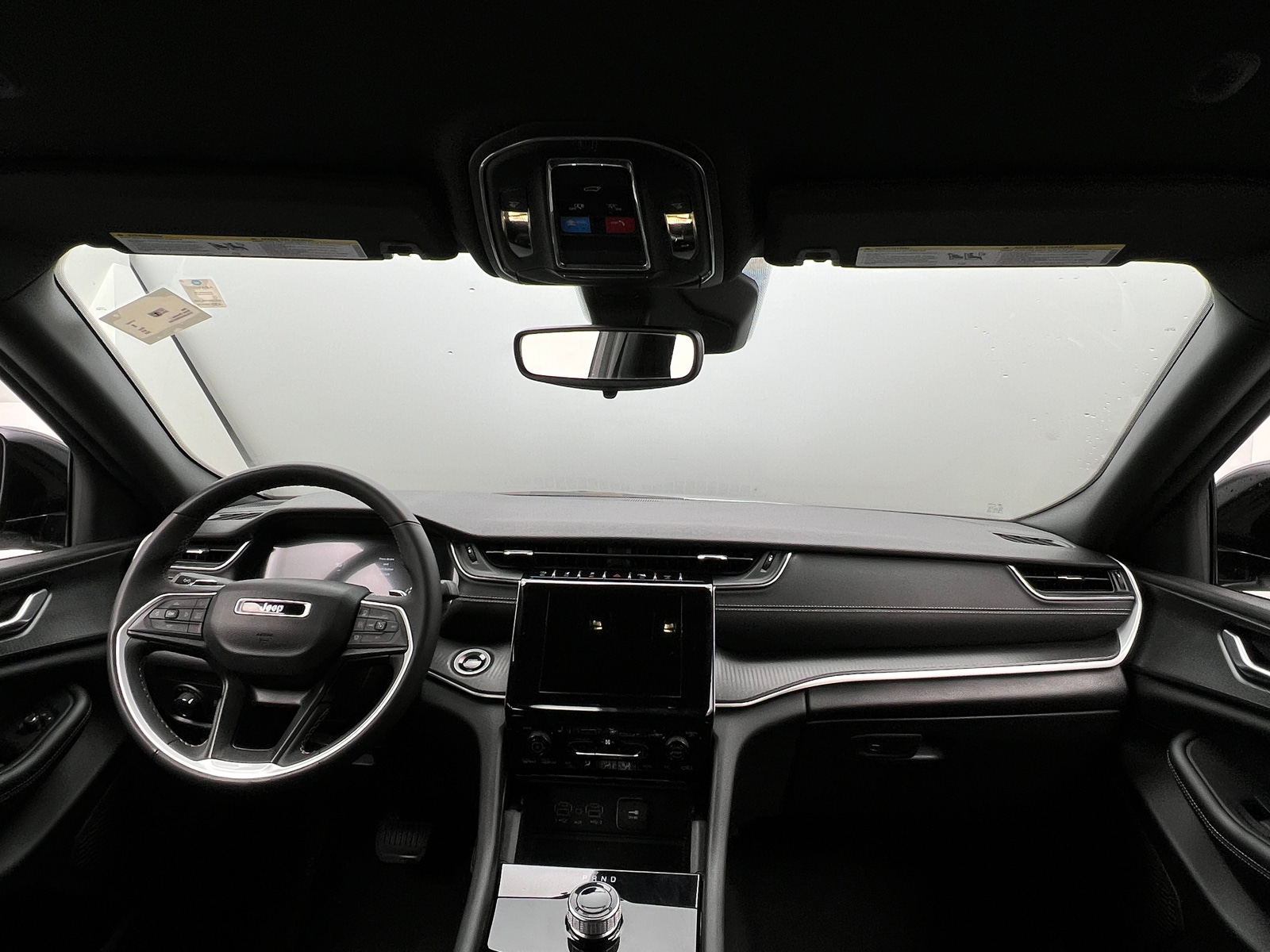 Thumbnail: 2024 Jeep Grand Cherokee L - 2