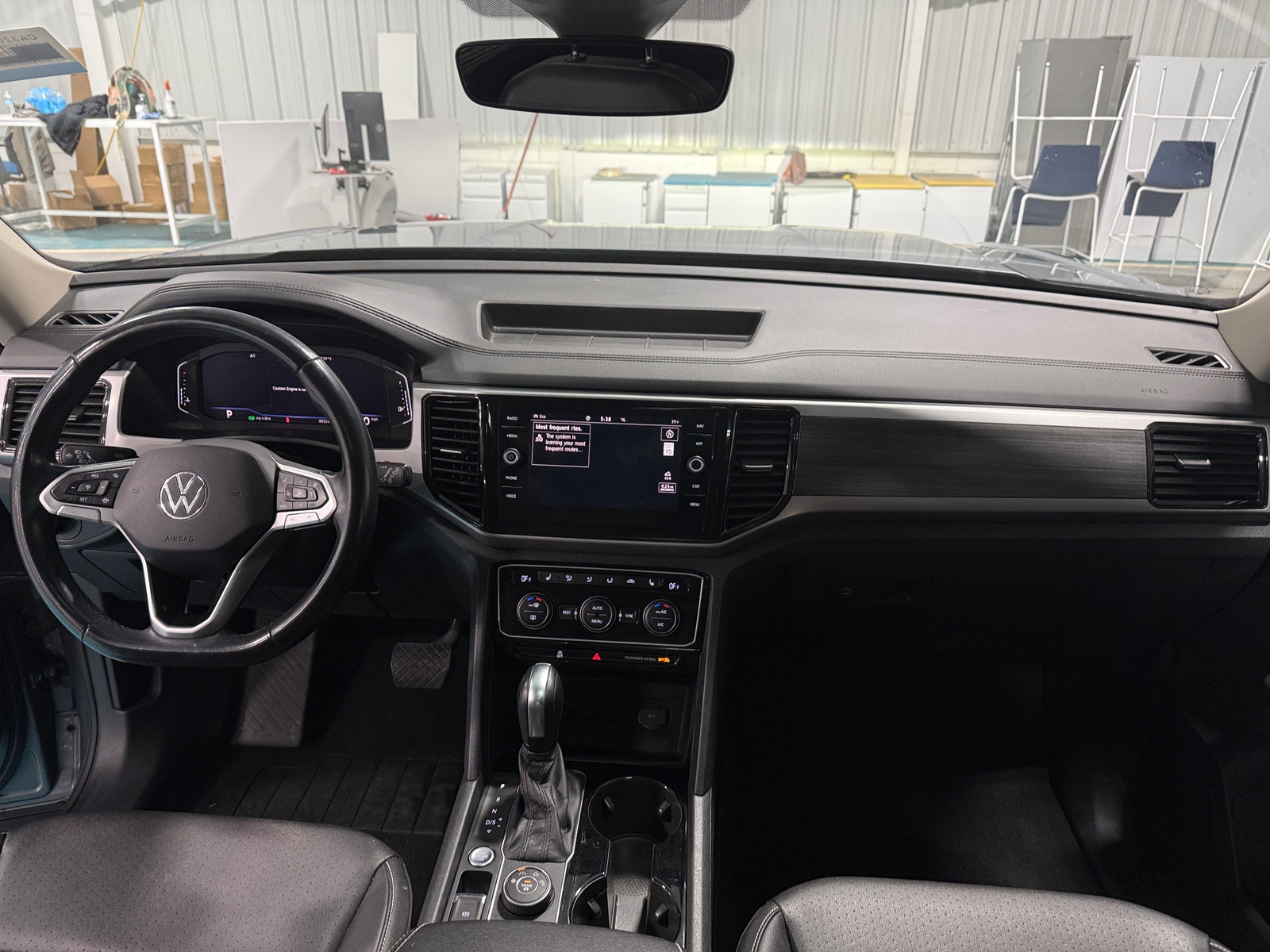 Thumbnail: 2021 Volkswagen Atlas - 2