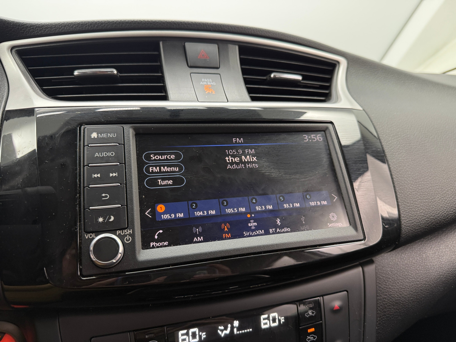 Thumbnail: 2019 Nissan Sentra - 4