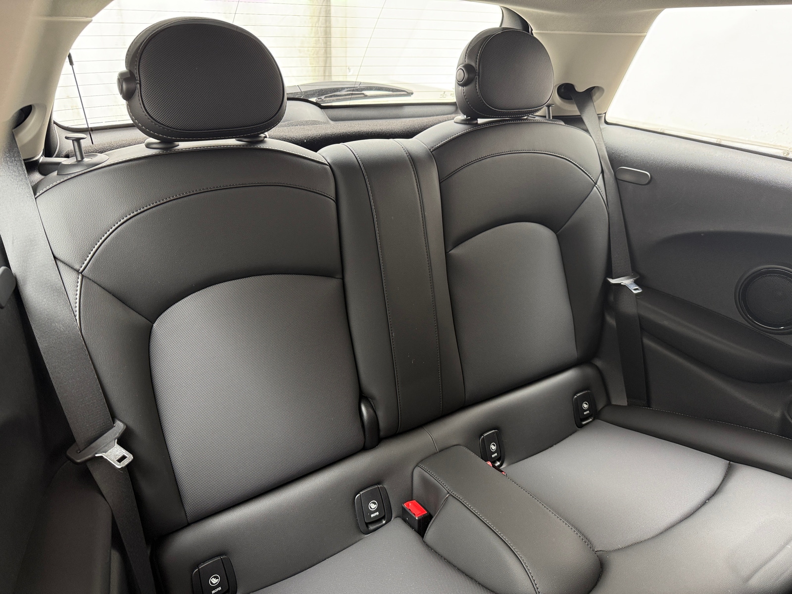 Thumbnail: 2019 MINI Cooper Hardtop - 5