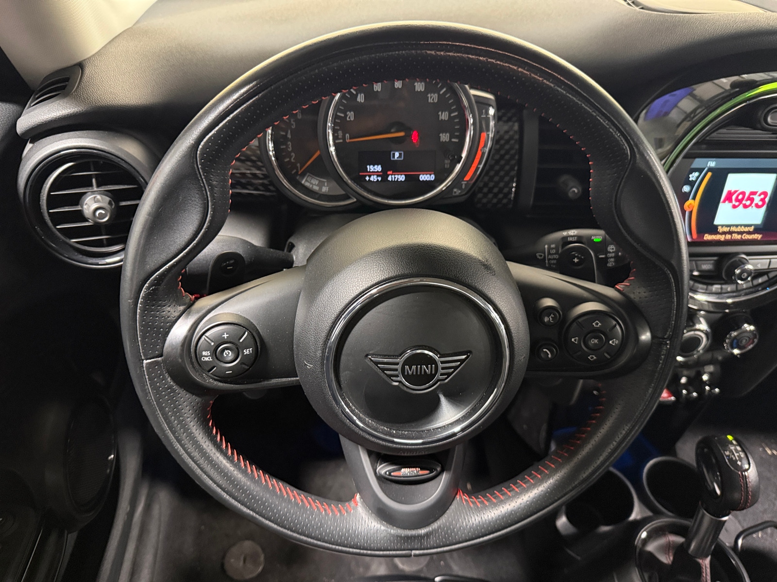 Thumbnail: 2019 MINI Cooper Hardtop - 4