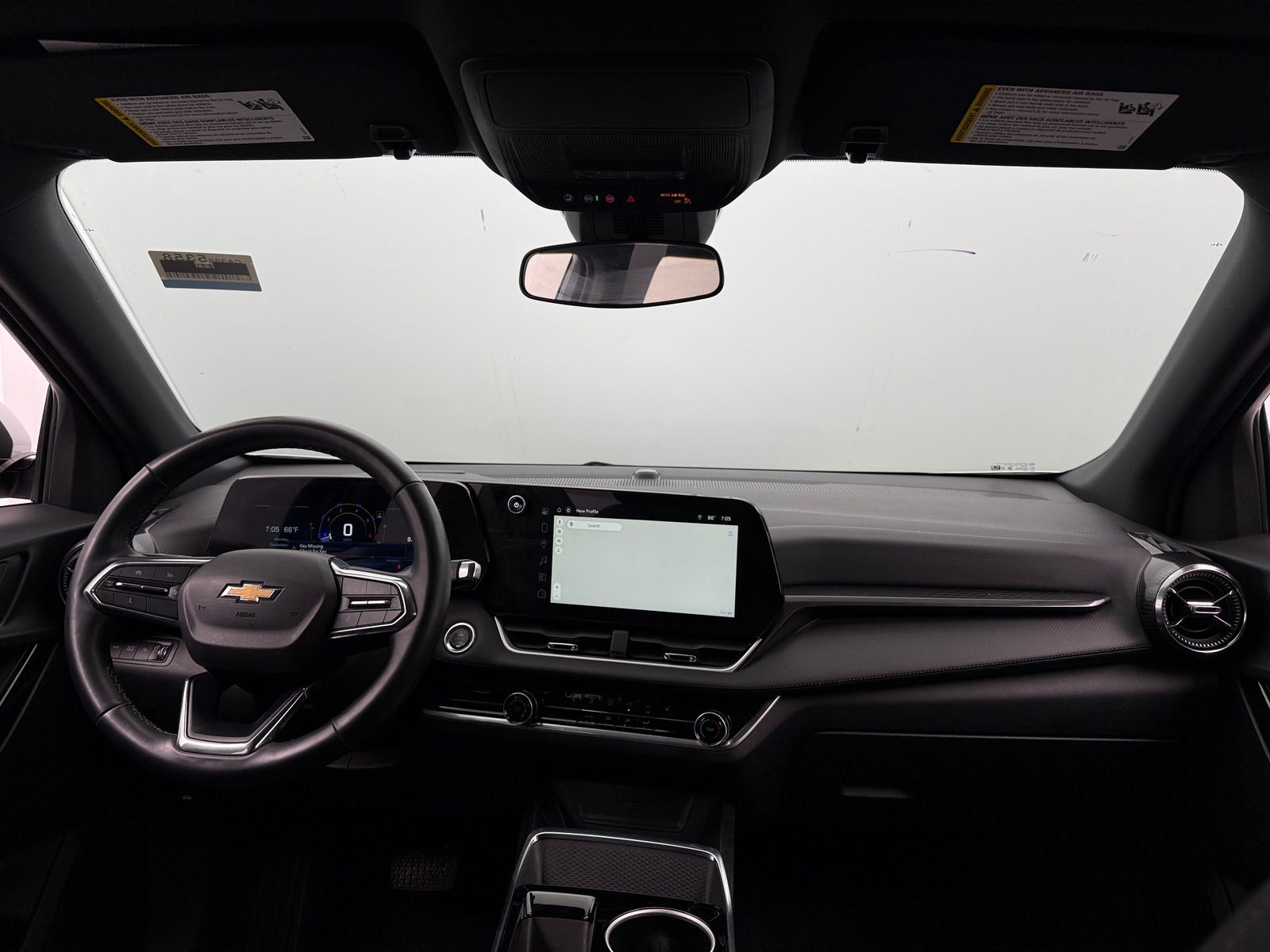 Thumbnail: 2025 Chevrolet Equinox - 3