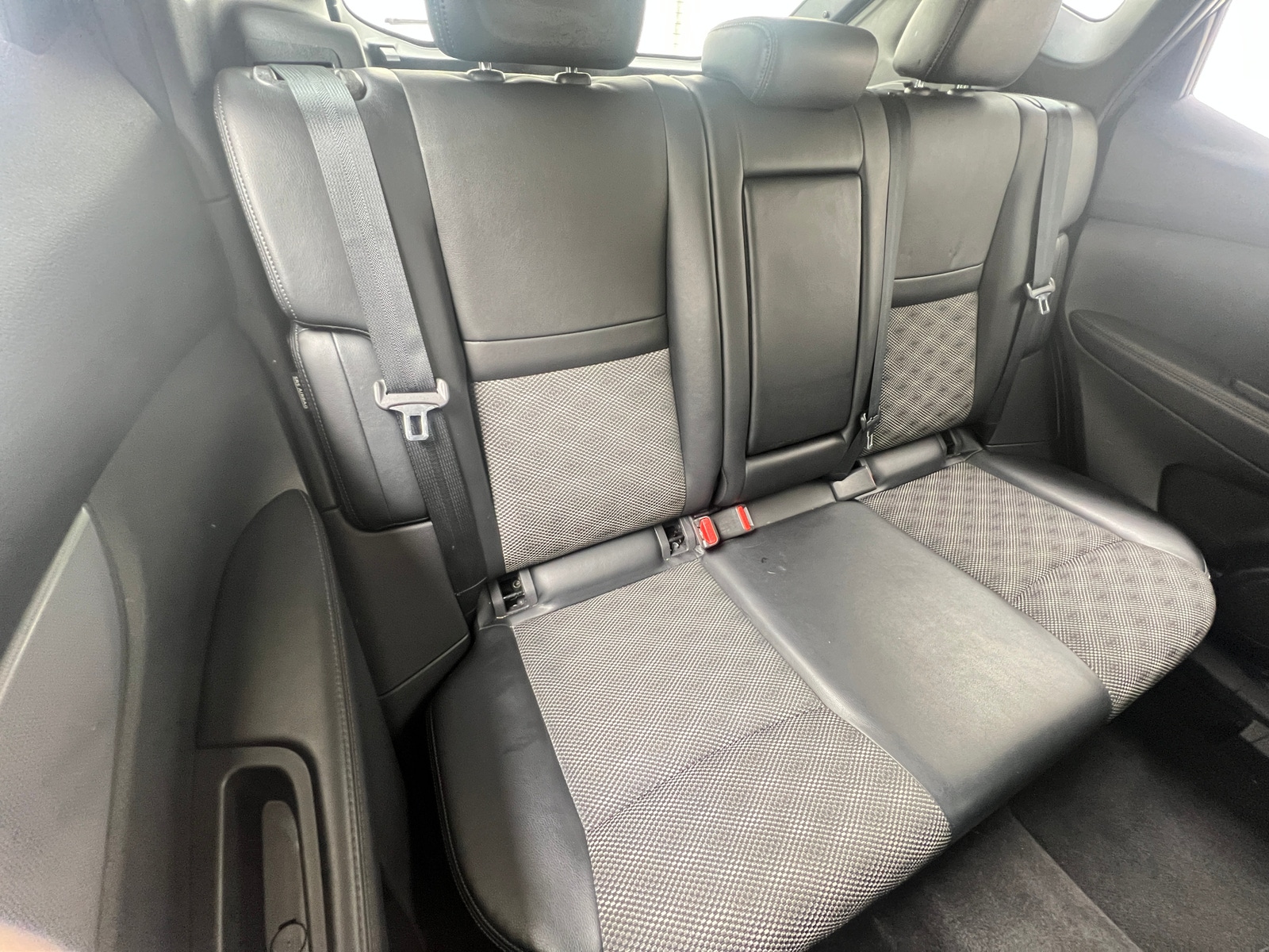 Thumbnail: 2020 Nissan Rogue Sport - 6