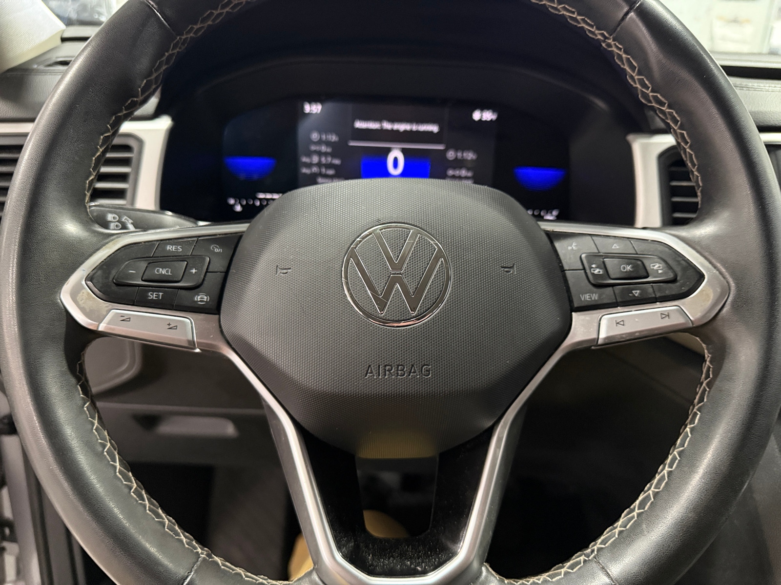 Thumbnail: 2023 Volkswagen Atlas - 4