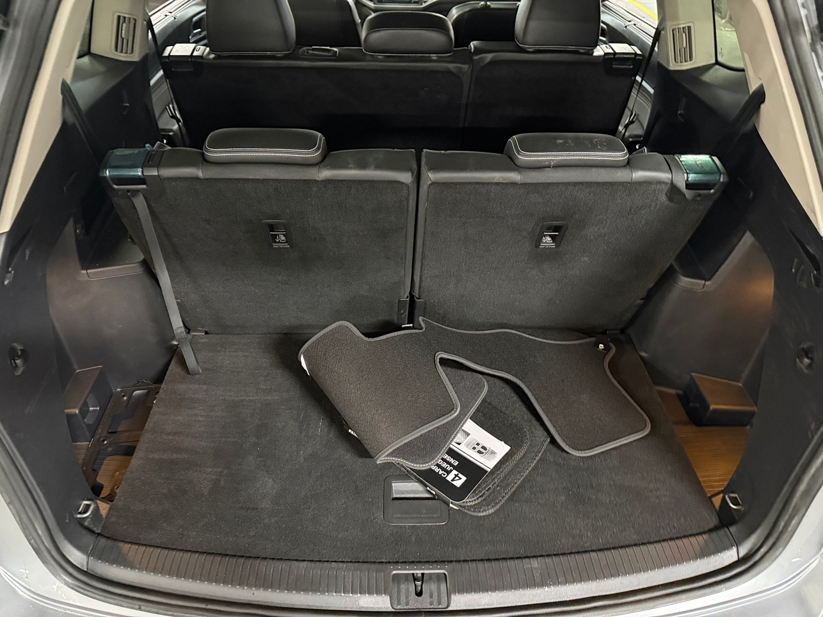 Thumbnail: 2023 Volkswagen Atlas - 6