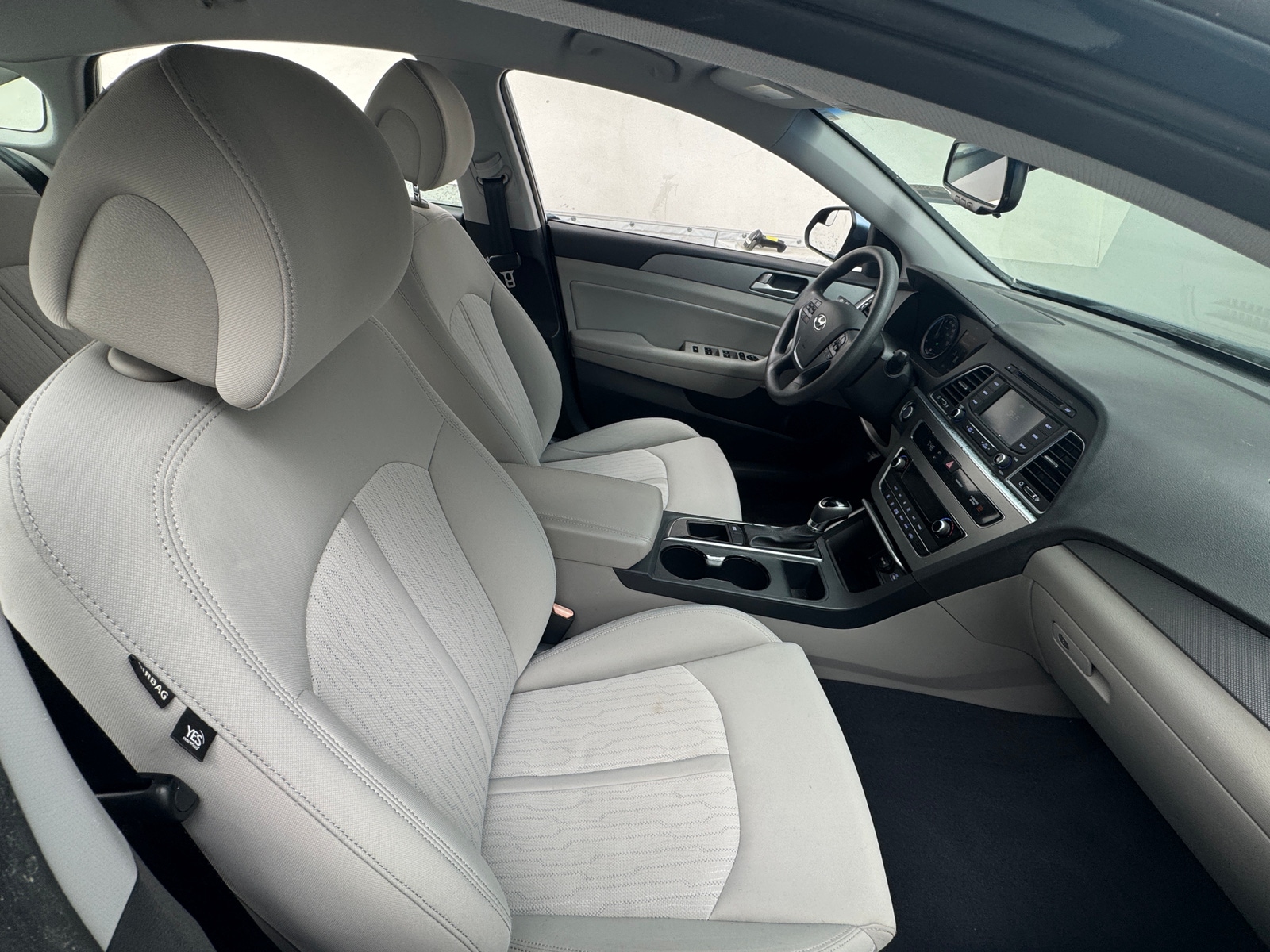 Thumbnail: 2016 Hyundai Sonata - 2