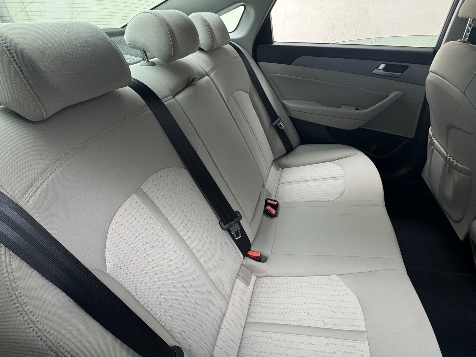 Thumbnail: 2016 Hyundai Sonata - 6