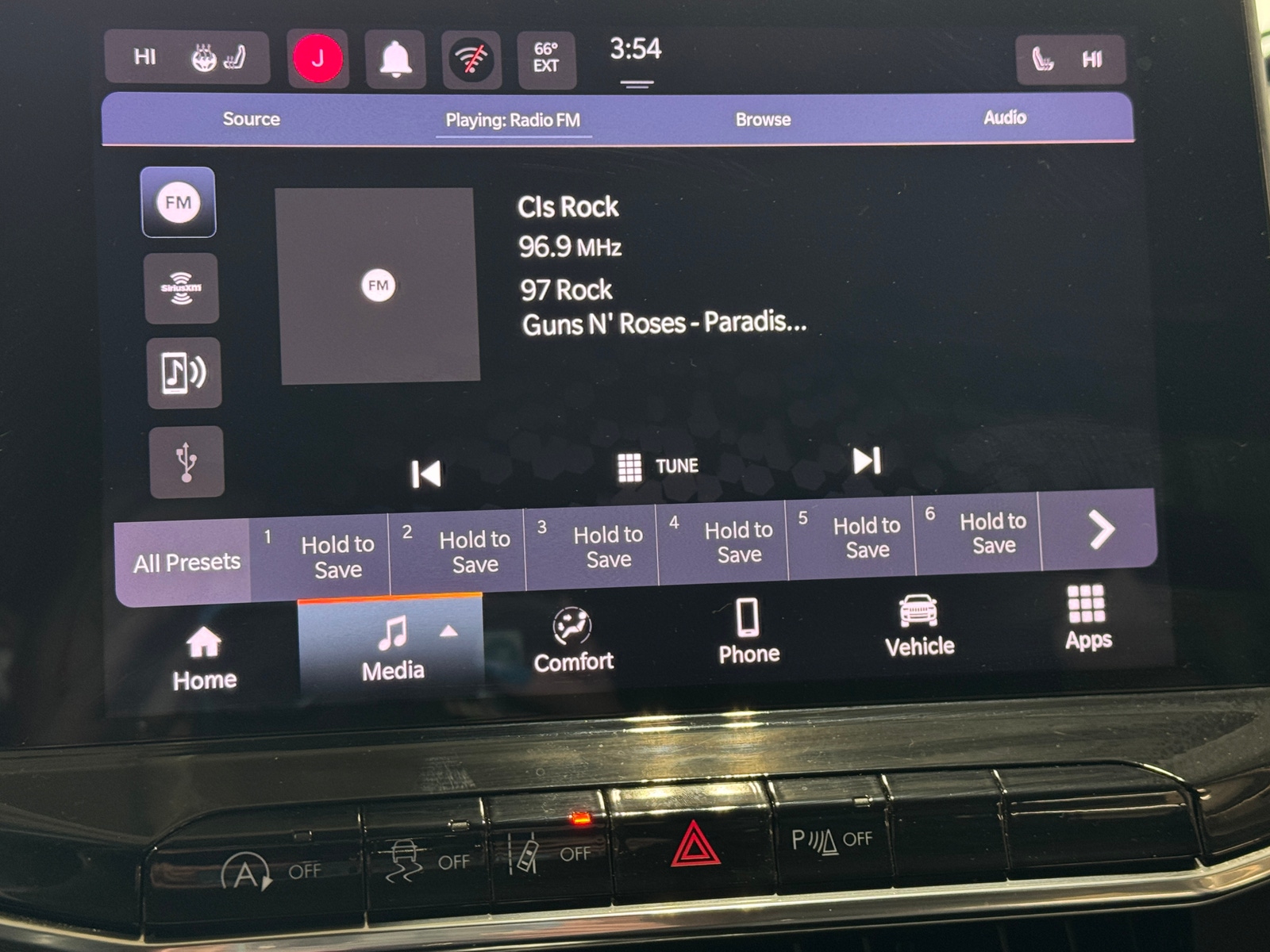 Thumbnail: 2022 Jeep Compass - 3