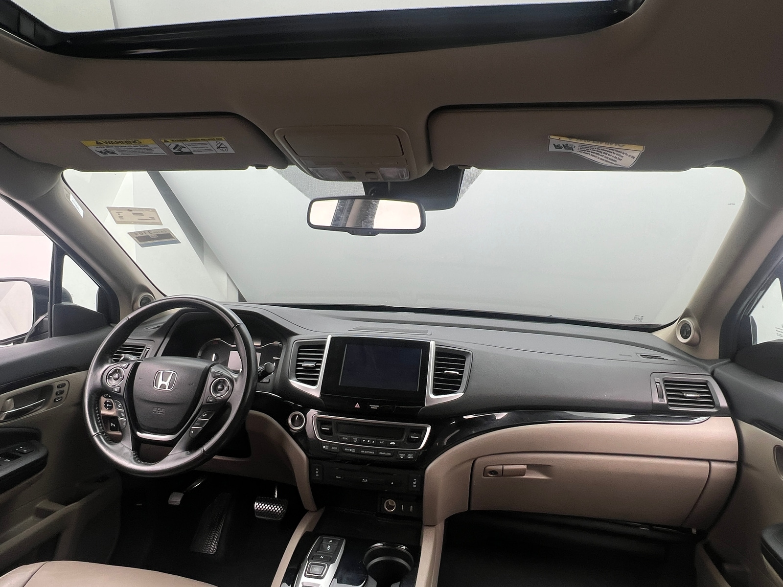 Thumbnail: 2016 Honda Pilot - 2