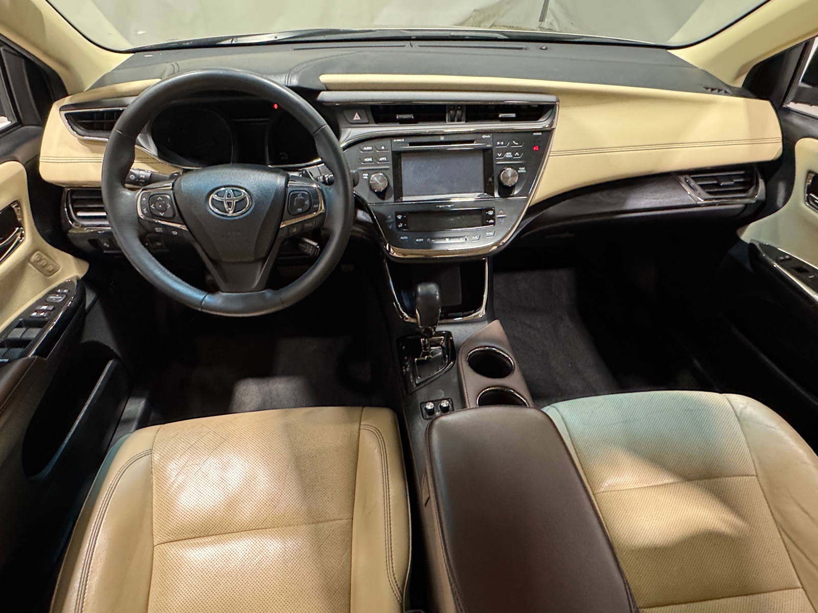 Thumbnail: 2016 Toyota Avalon - 2