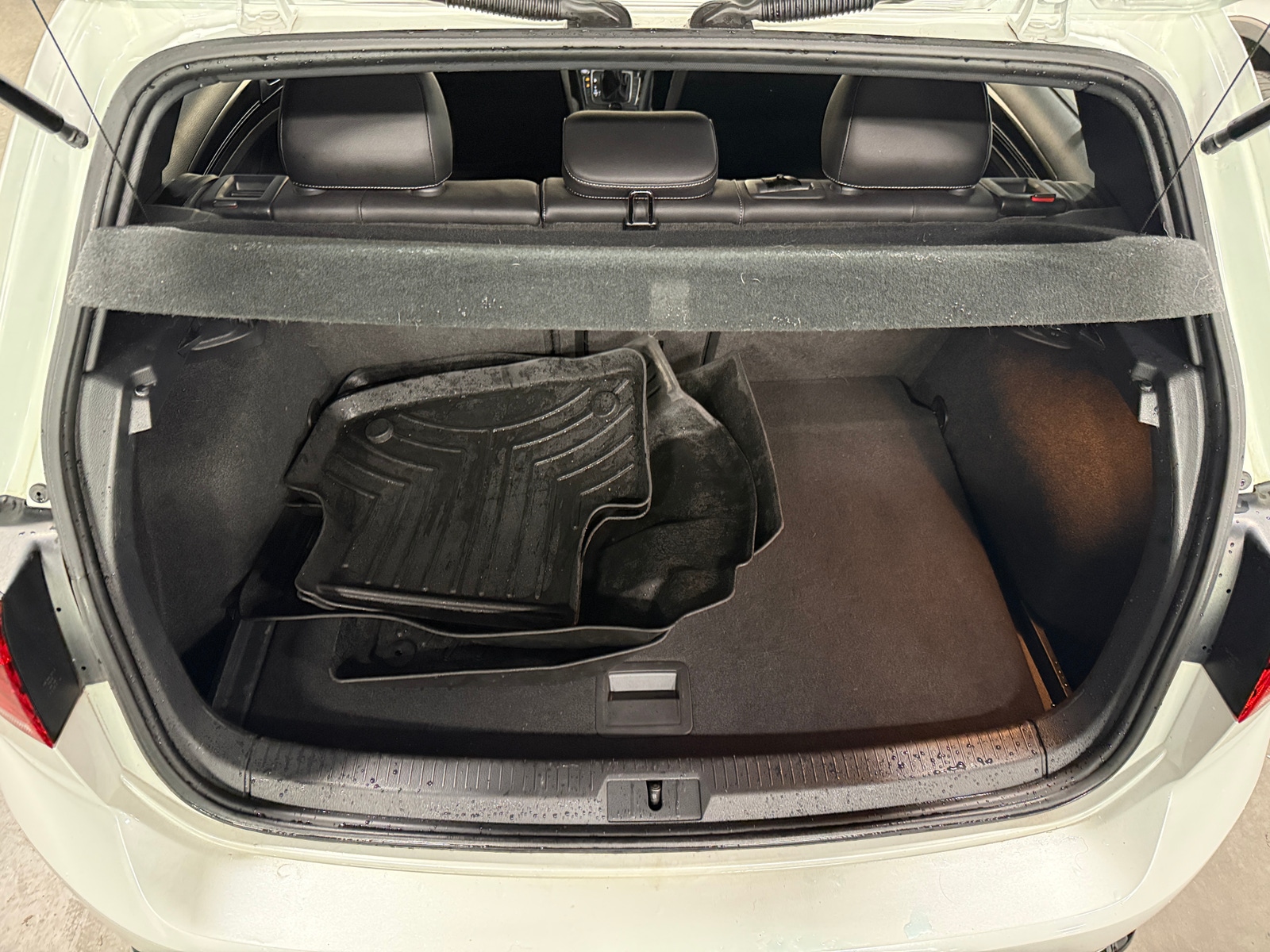 Thumbnail: 2019 Volkswagen Golf - 6