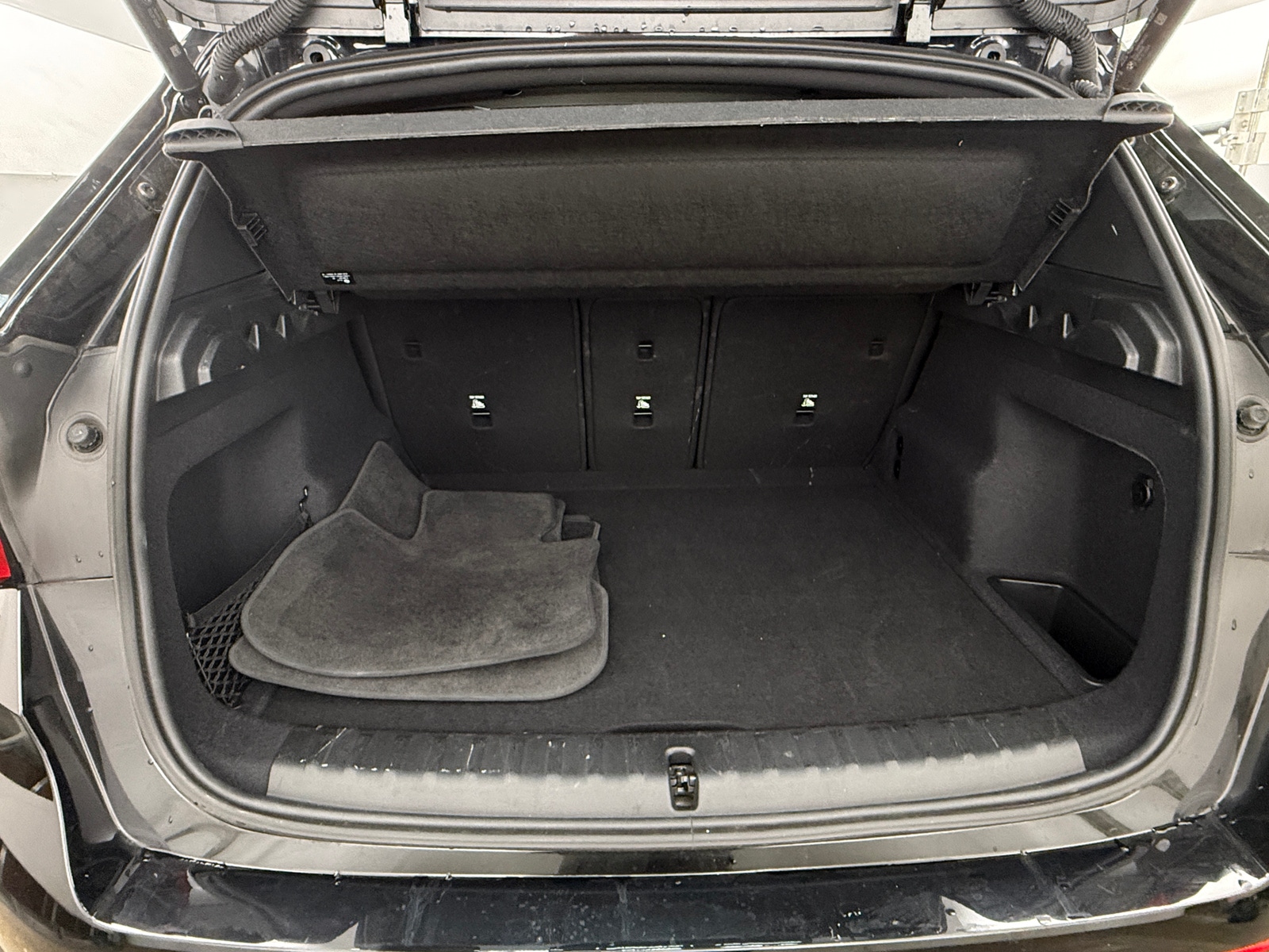 Thumbnail: 2025 BMW X1 - 6