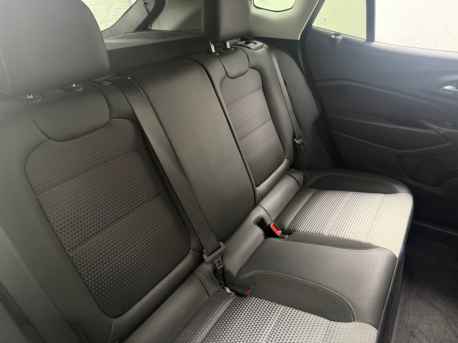 Thumbnail: 2025 Chevrolet Trax - 6