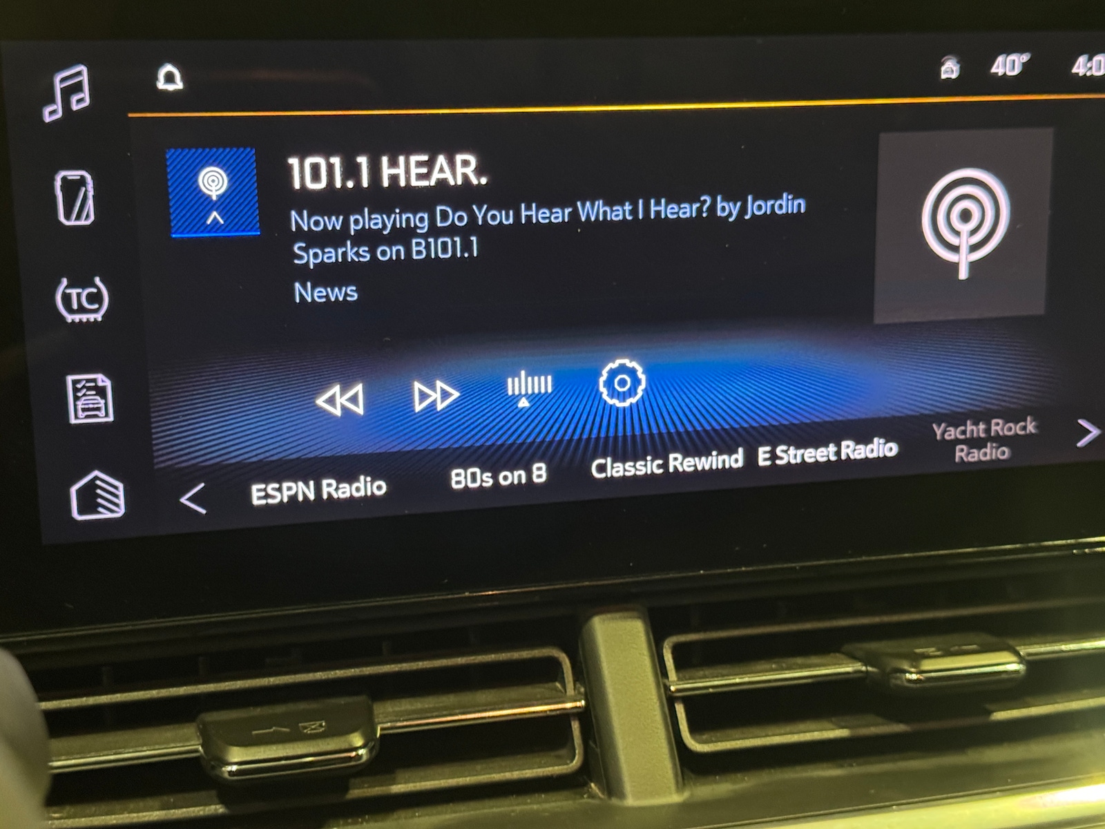 Thumbnail: 2025 Chevrolet Trax - 4