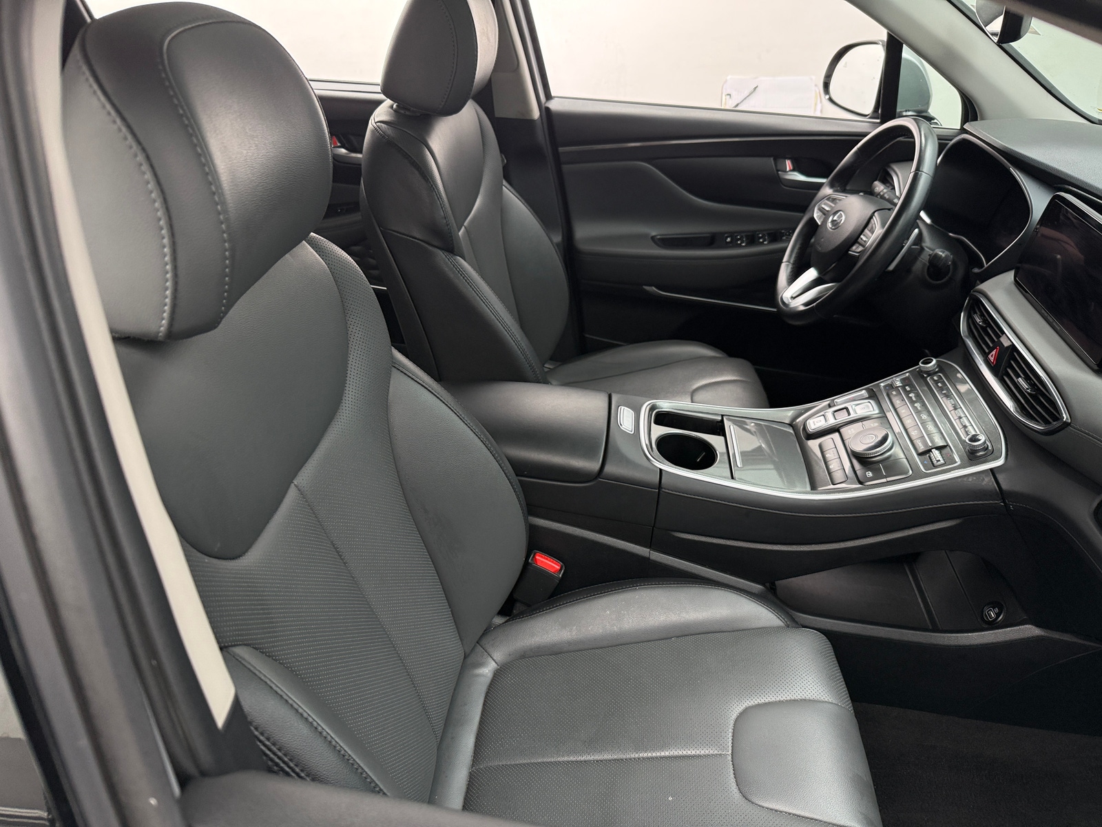 Thumbnail: 2023 Hyundai Santa Fe - 2