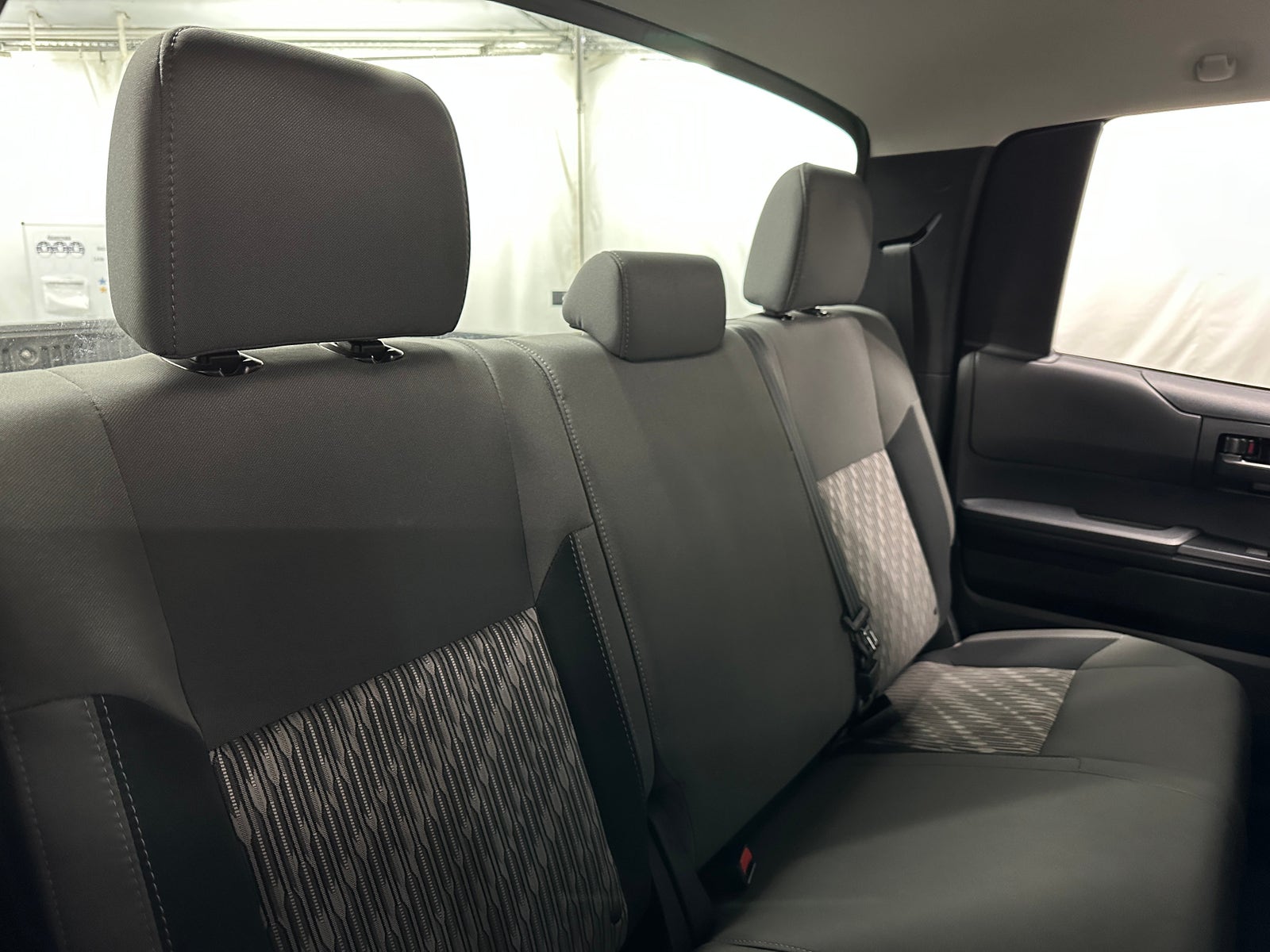 Thumbnail: 2018 Toyota Tundra - 6