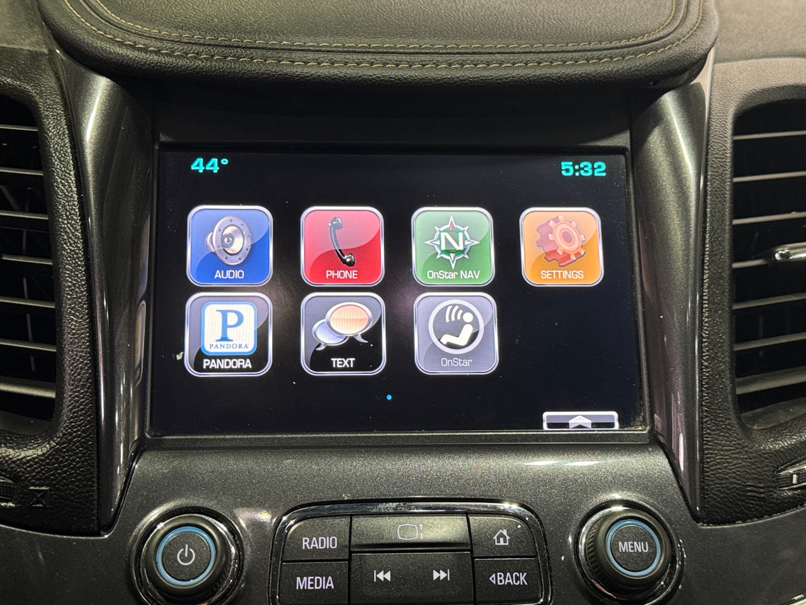 Thumbnail: 2015 Chevrolet Impala - 3