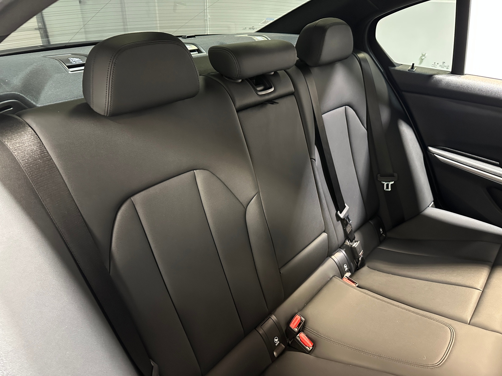 Thumbnail: 2020 BMW 3 Series - 5