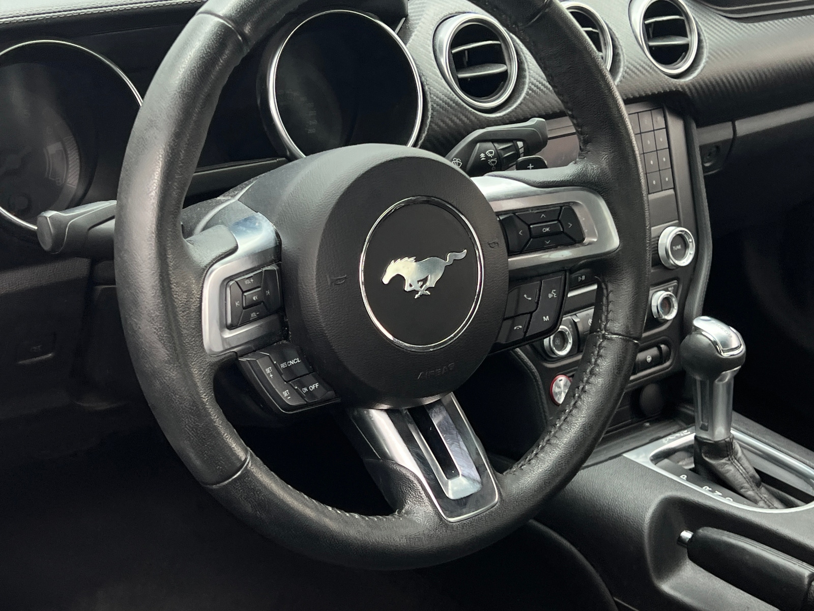 Thumbnail: 2020 Ford Mustang - 4