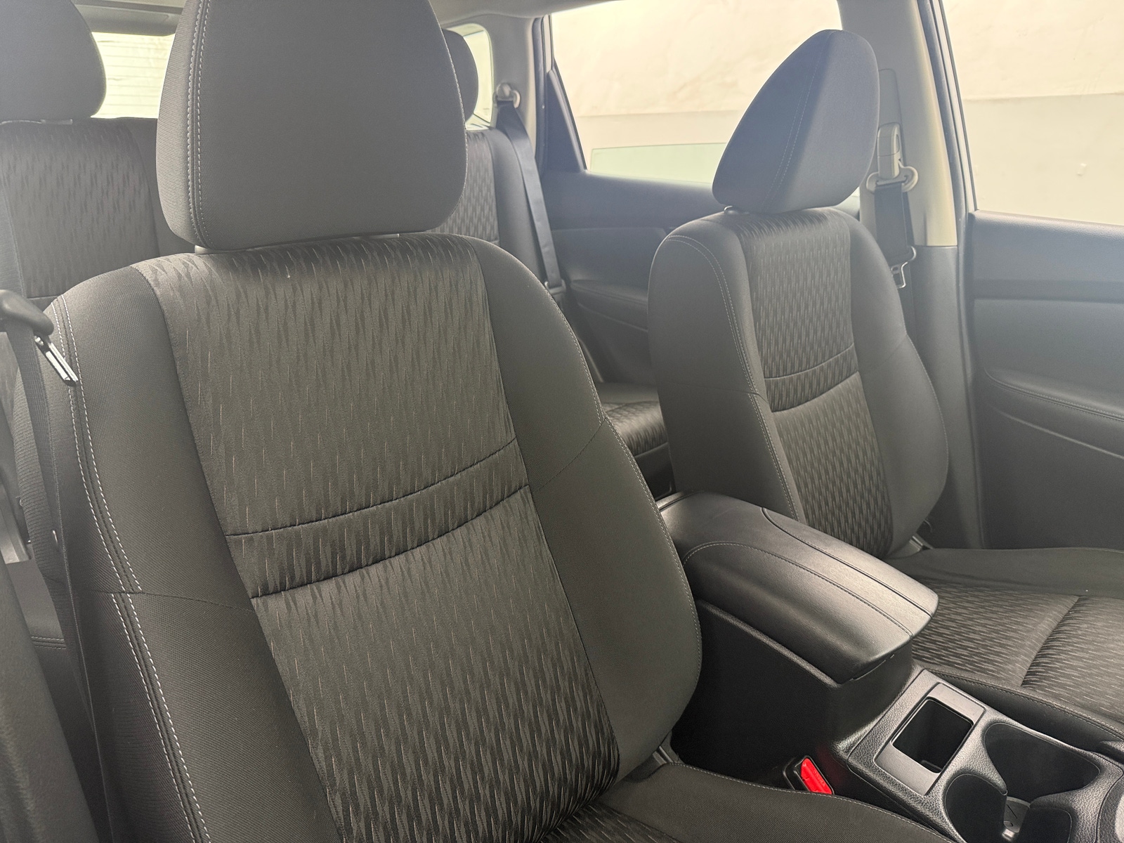 Thumbnail: 2019 Nissan Rogue - 2