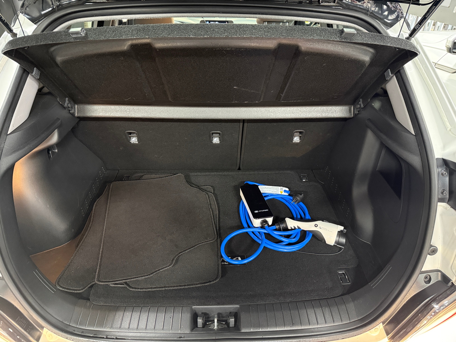 Thumbnail: 2023 Hyundai Kona - 7