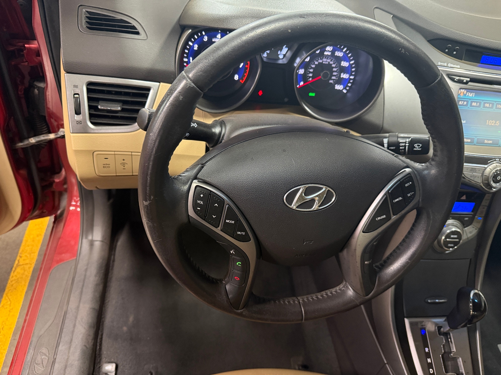 Thumbnail: 2013 Hyundai Elantra - 4