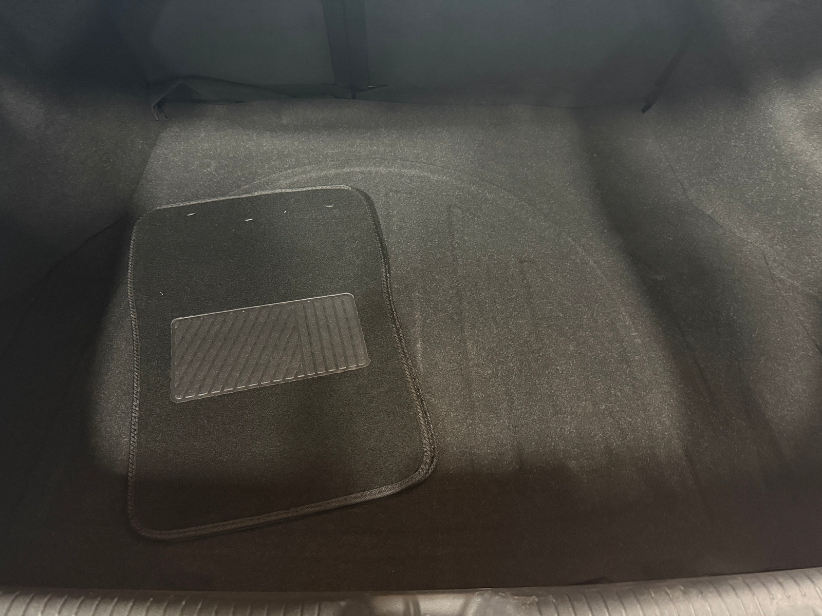 Thumbnail: 2013 Hyundai Elantra - 6