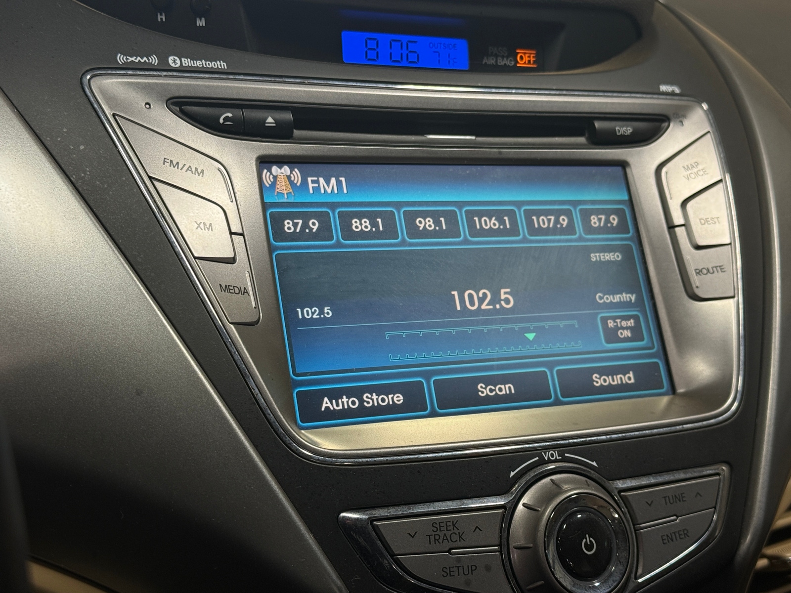 Thumbnail: 2013 Hyundai Elantra - 3