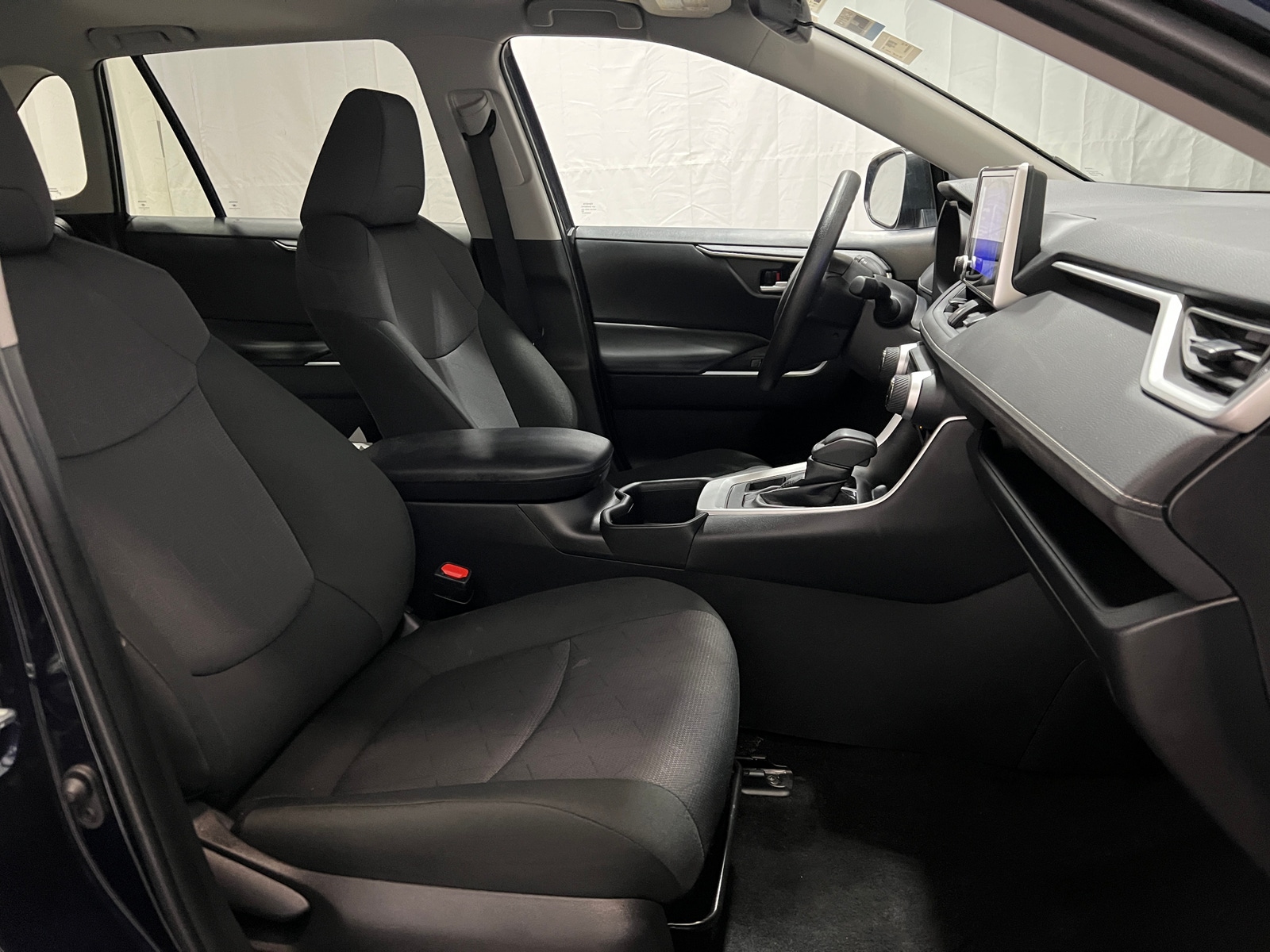 Thumbnail: 2025 Toyota RAV4 - 2