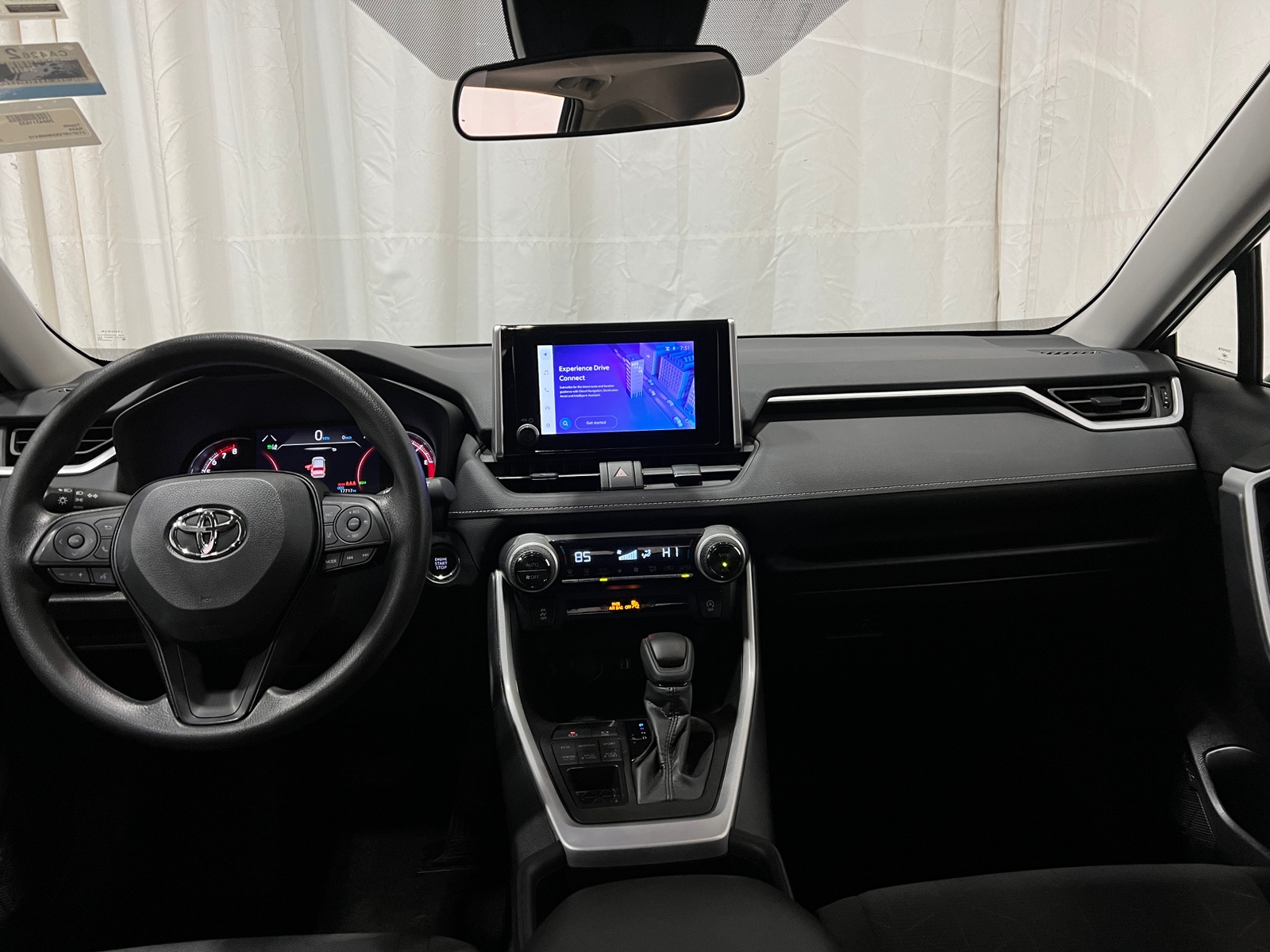 Thumbnail: 2025 Toyota RAV4 - 3