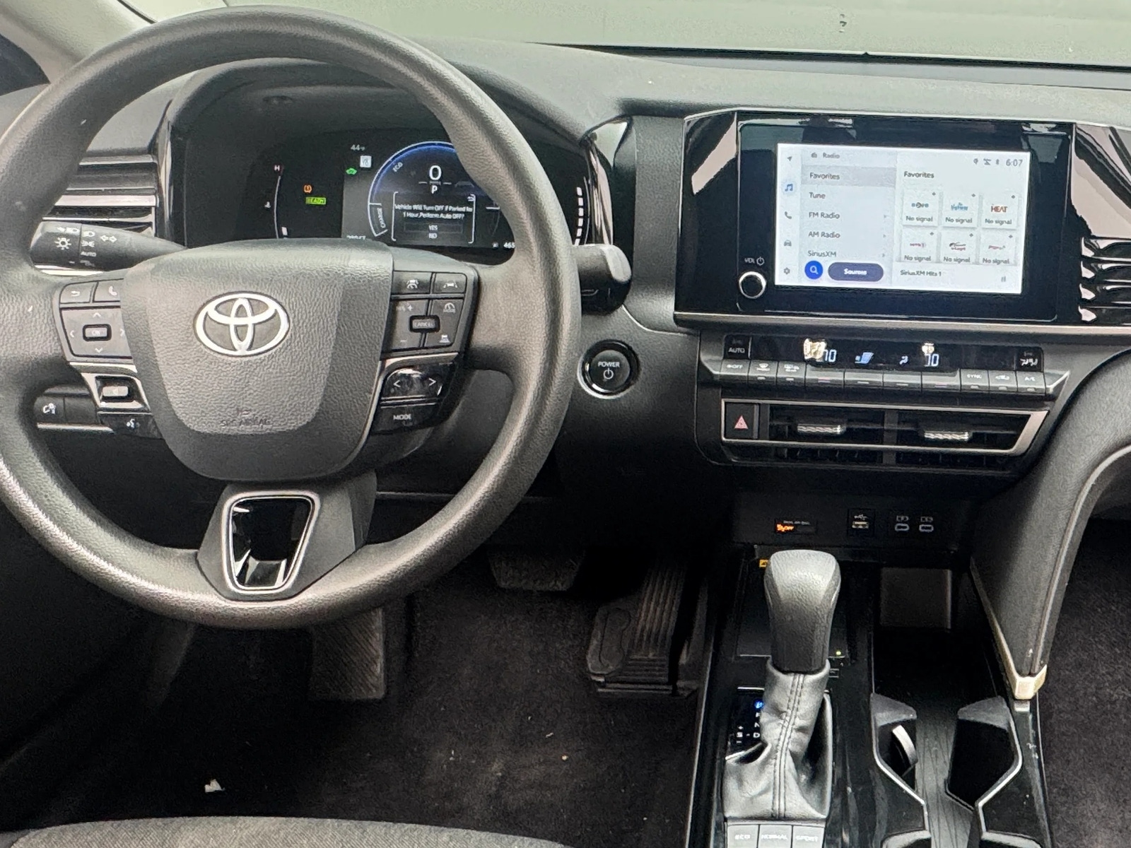 Thumbnail: 2025 Toyota Camry - 3