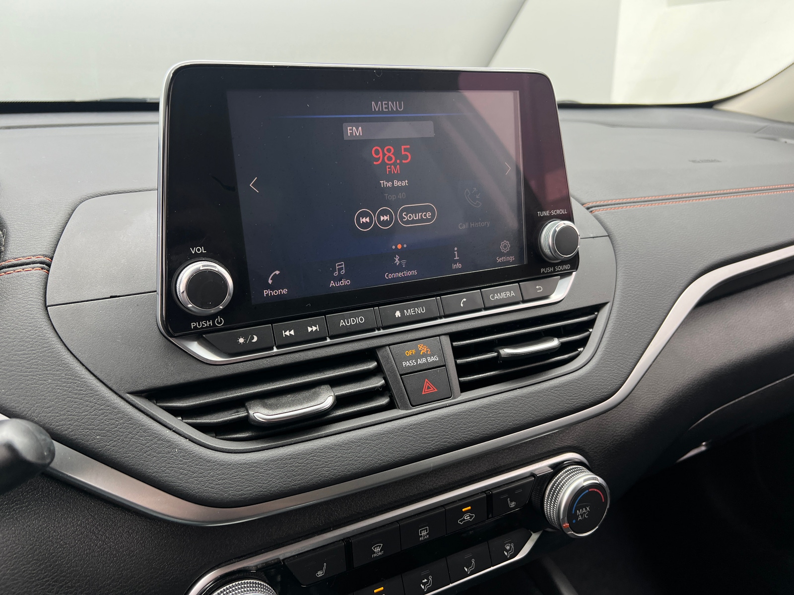 Thumbnail: 2019 Nissan Altima - 4