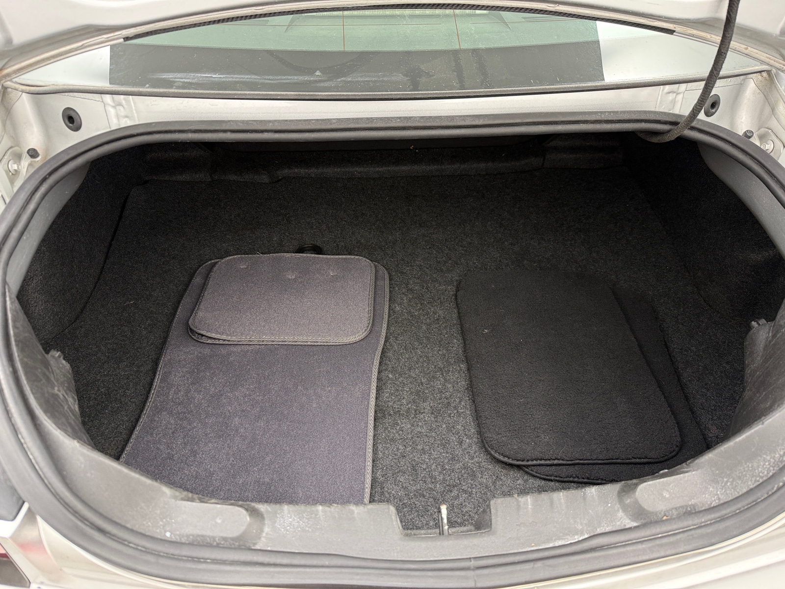 Thumbnail: 2011 Chevrolet Camaro - 4