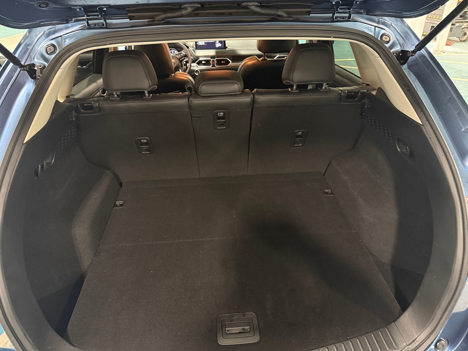 Thumbnail: 2023 Mazda CX-5 - 6