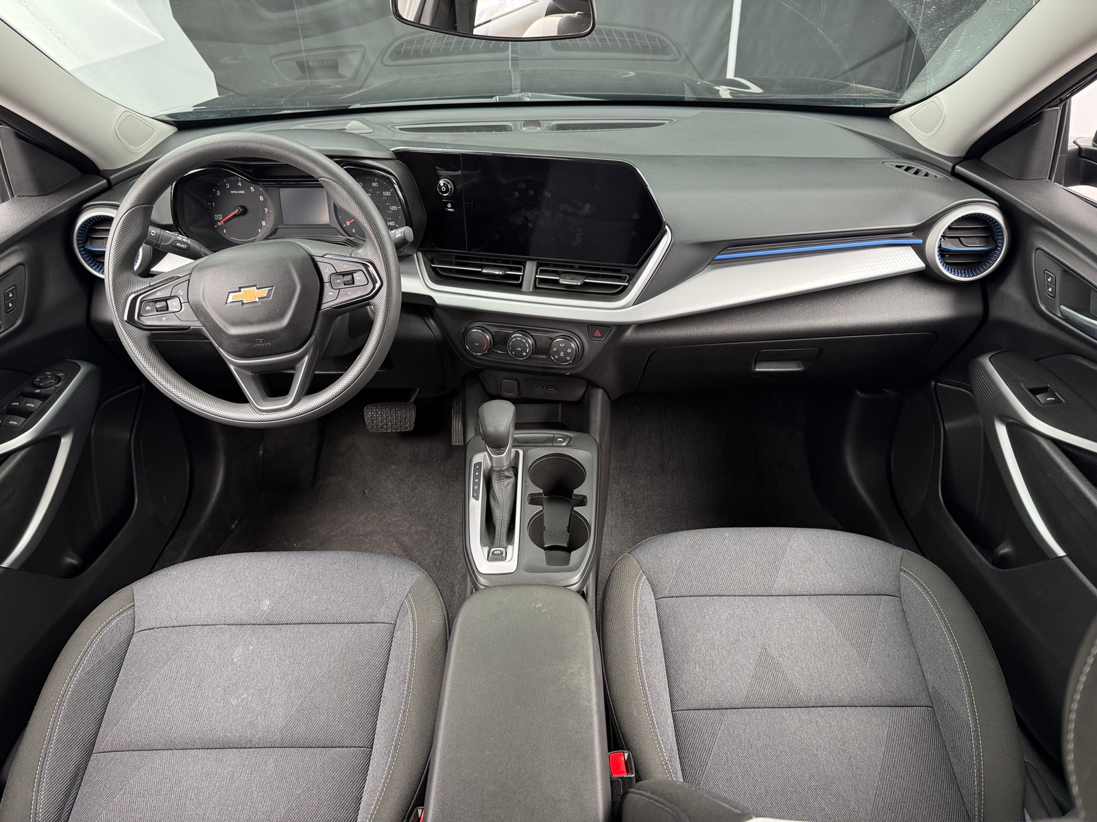 Thumbnail: 2025 Chevrolet Trax - 3