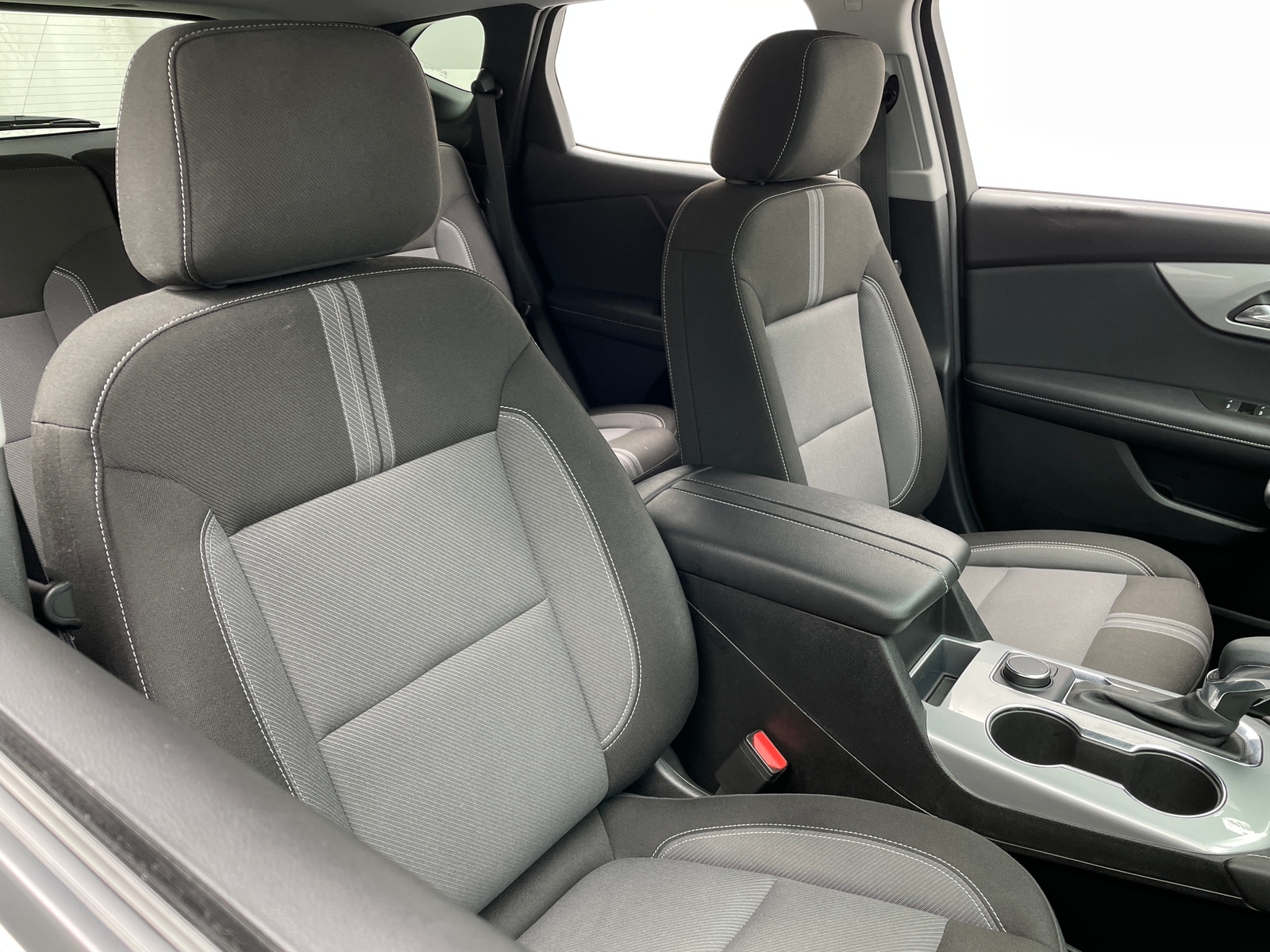 Thumbnail: 2025 Chevrolet Blazer - 2