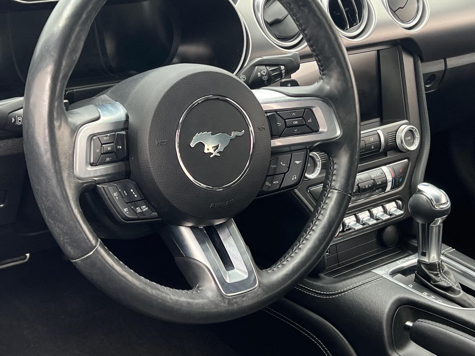 Thumbnail: 2020 Ford Mustang - 3