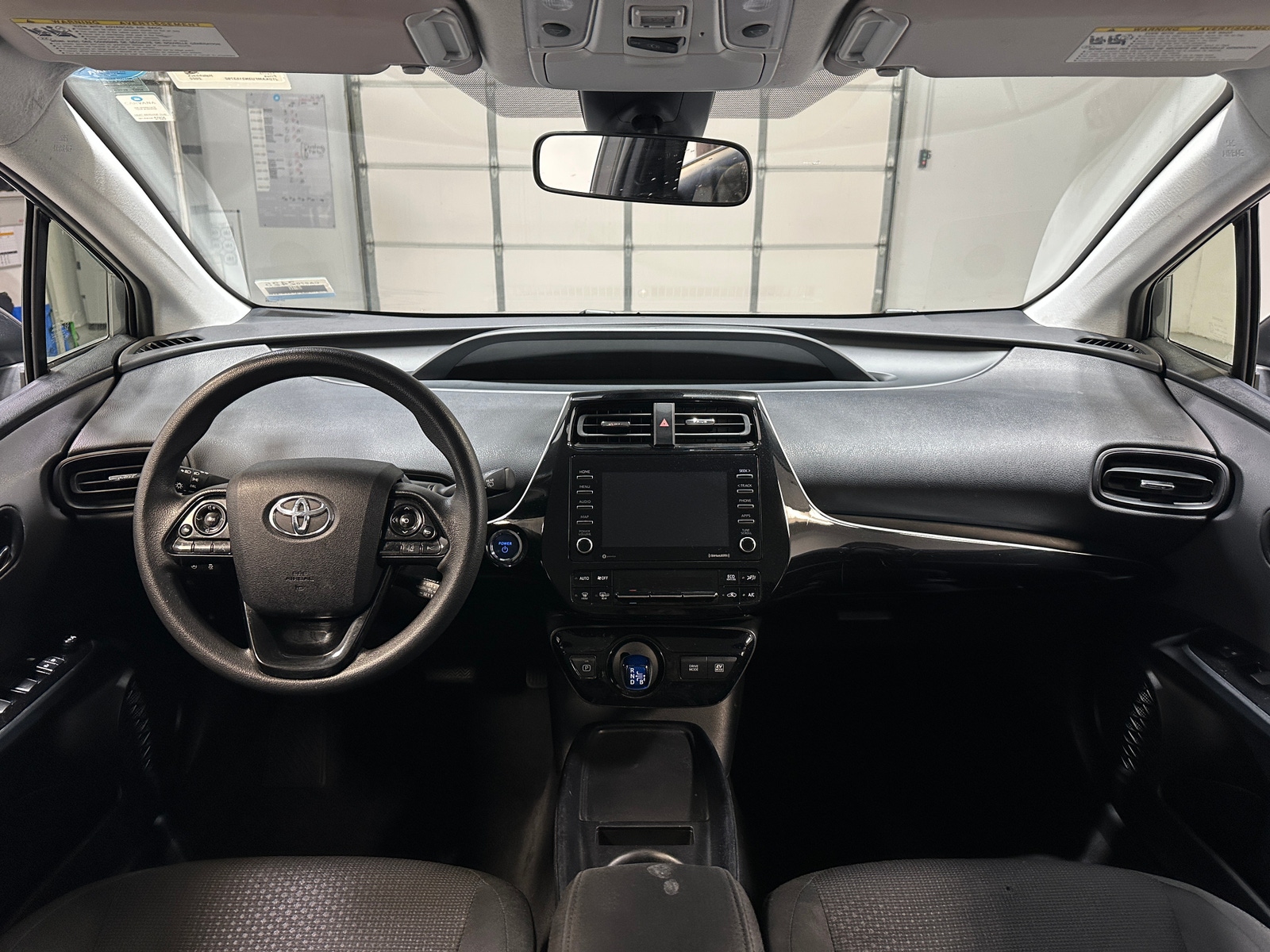 Thumbnail: 2022 Toyota Prius - 3