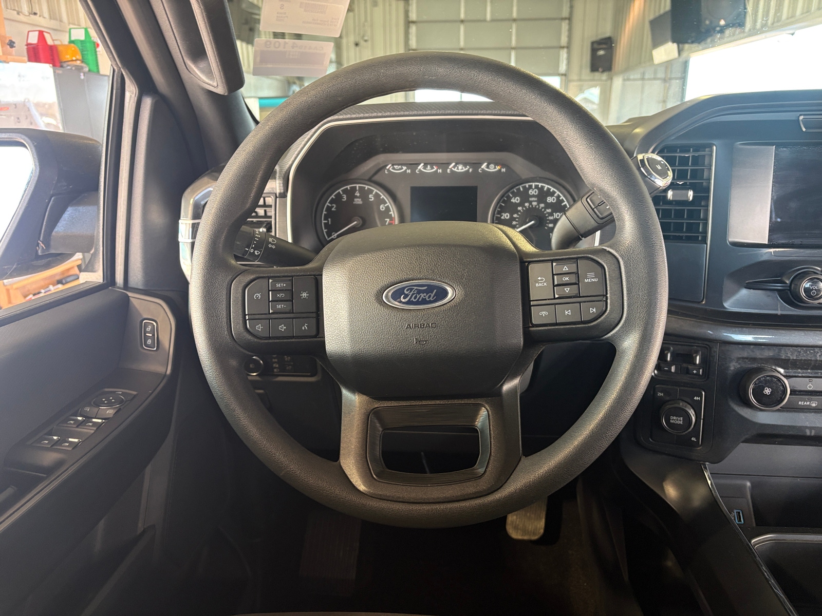 Thumbnail: 2022 Ford Econoline - 5